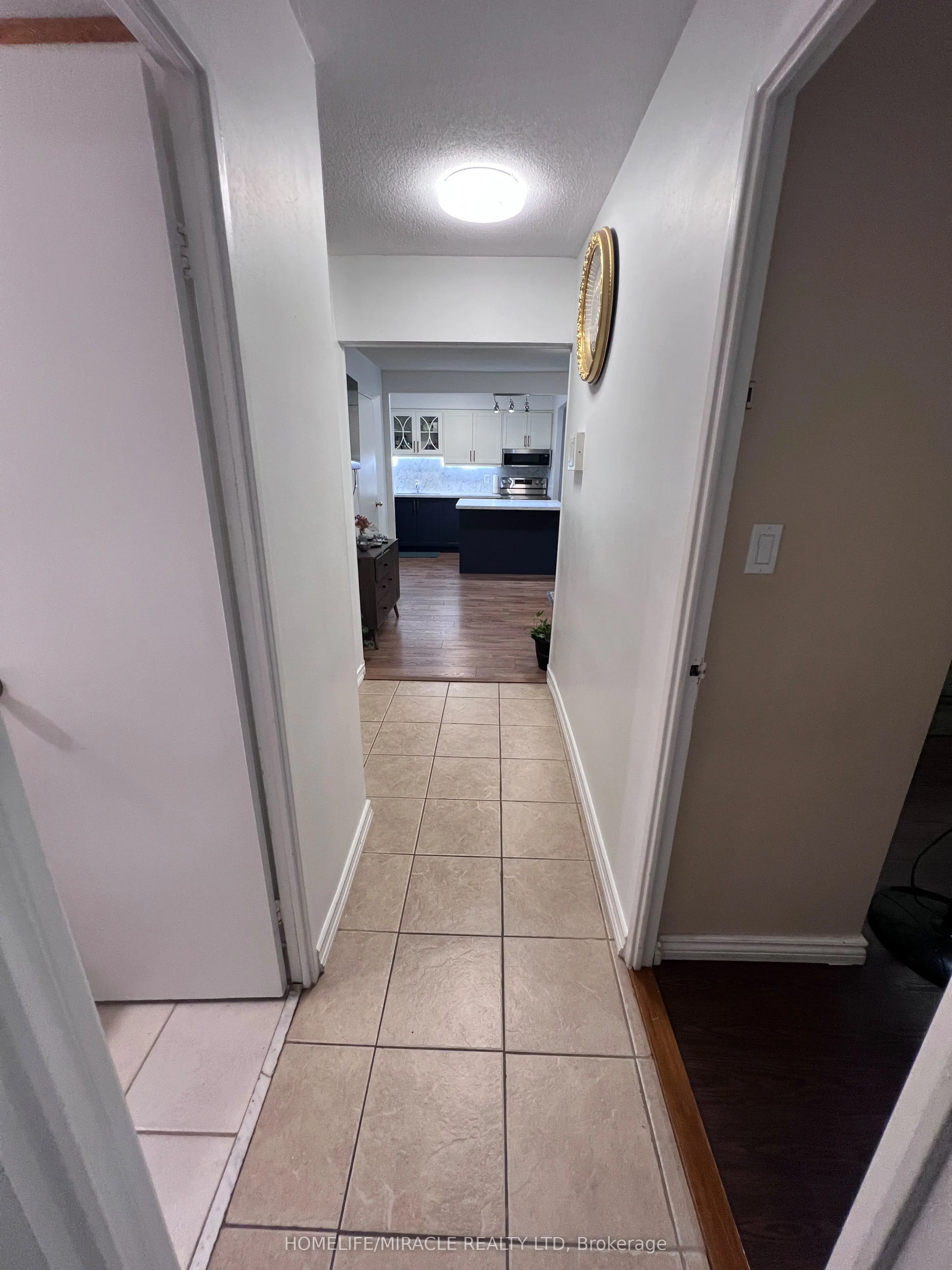 5 Shady Golfway, #105