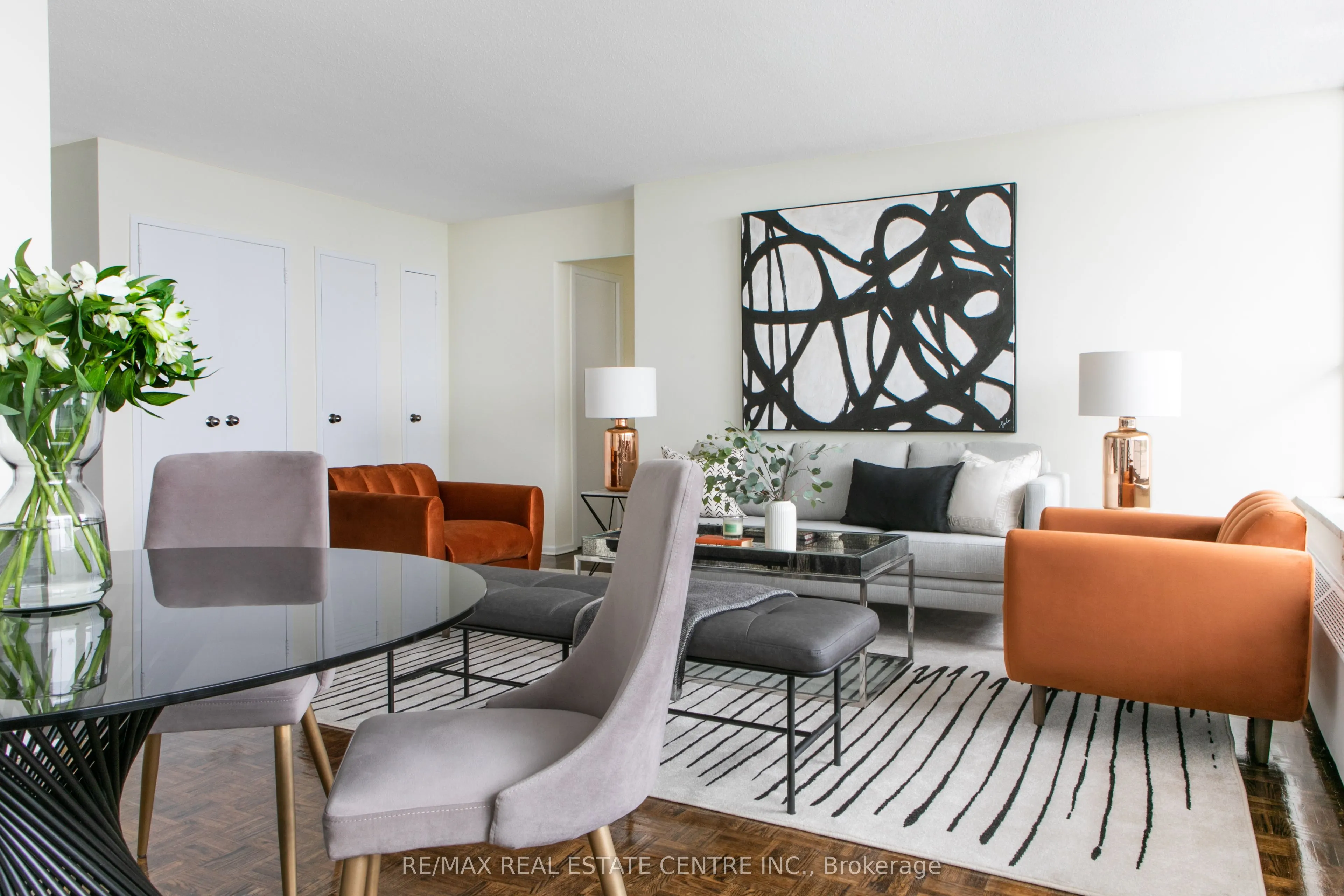 150 Graydon Hall Drive, #607