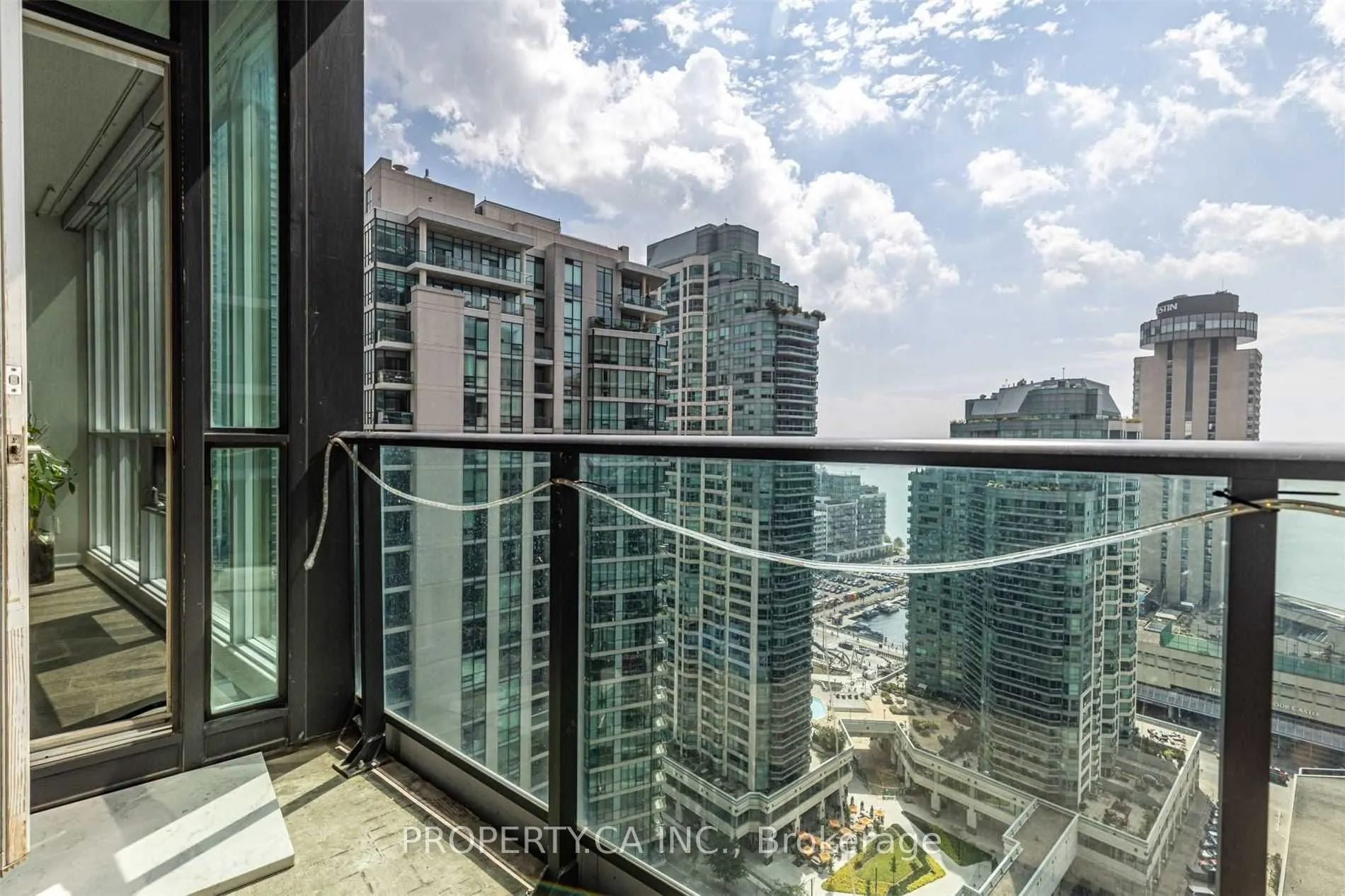 18 Harbour Street, #2410