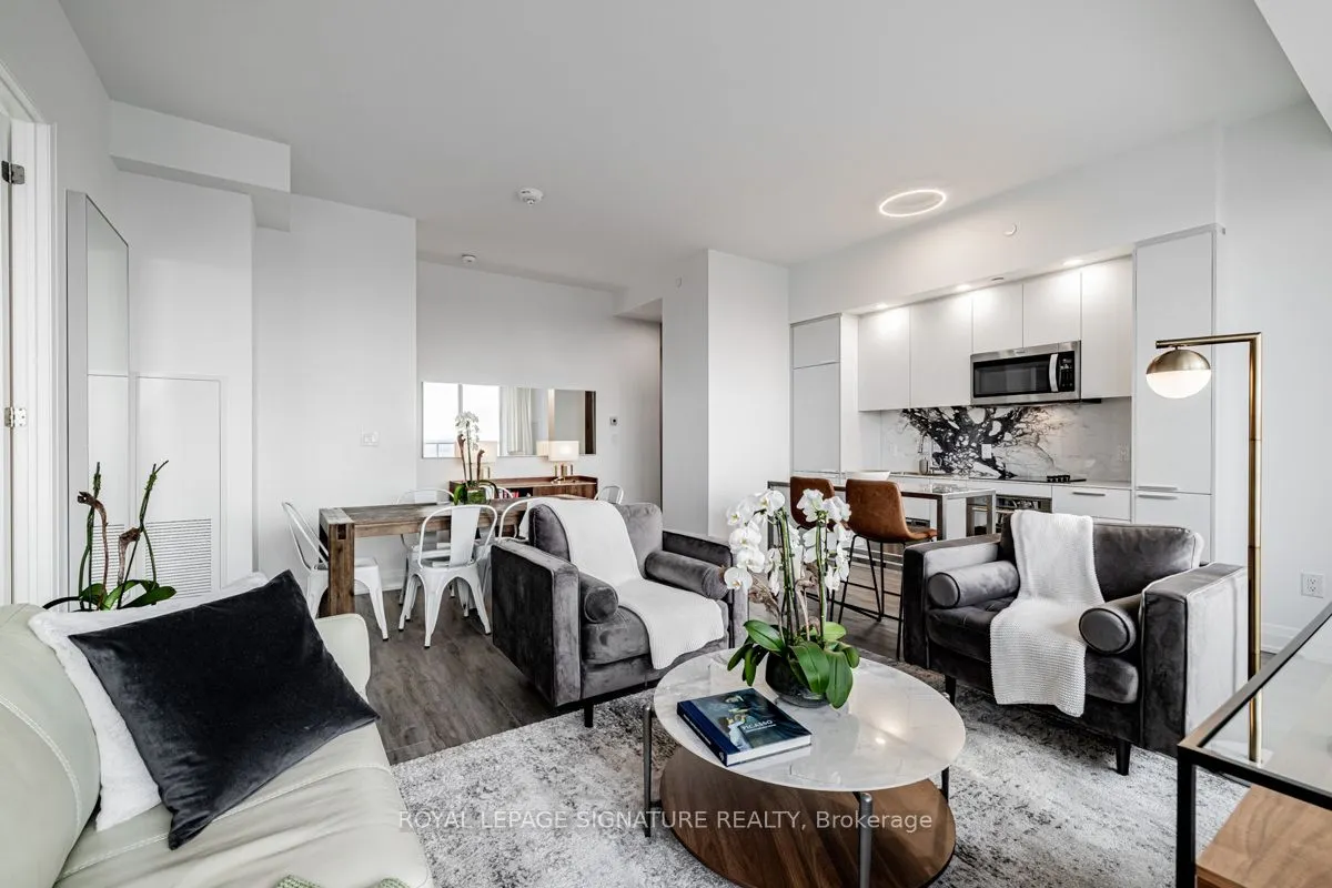 75 Canterbury Place, #PH 506