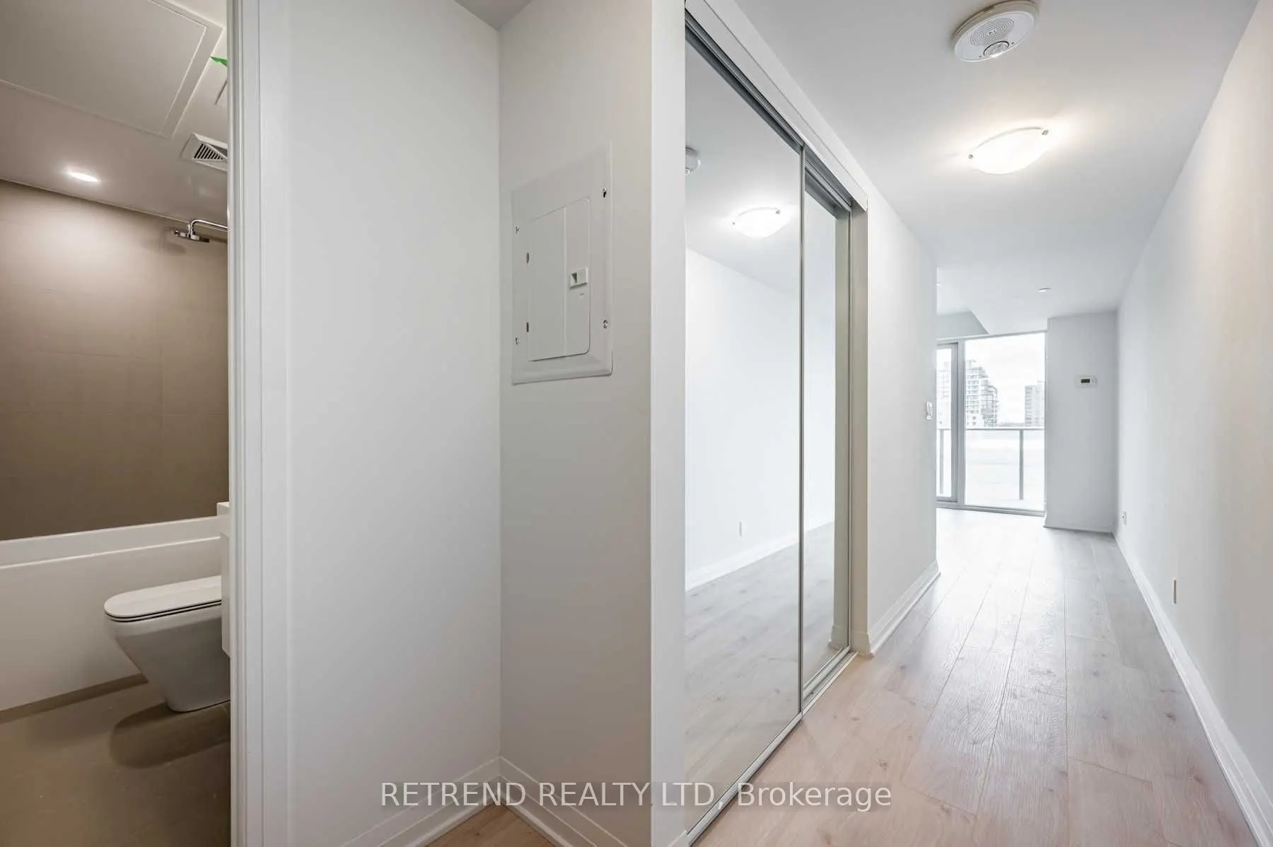 99 Foxbar Road, #905