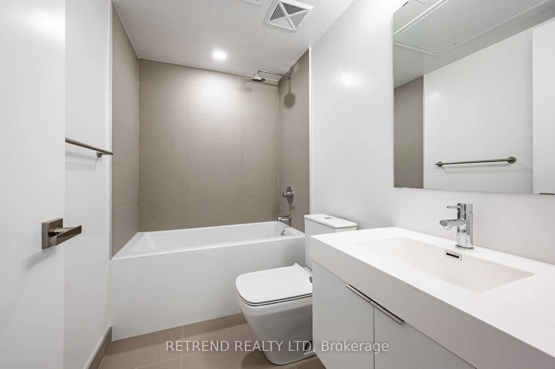 99 Foxbar Road, #905