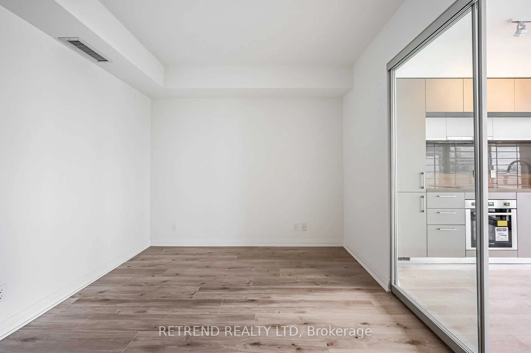99 Foxbar Road, #905