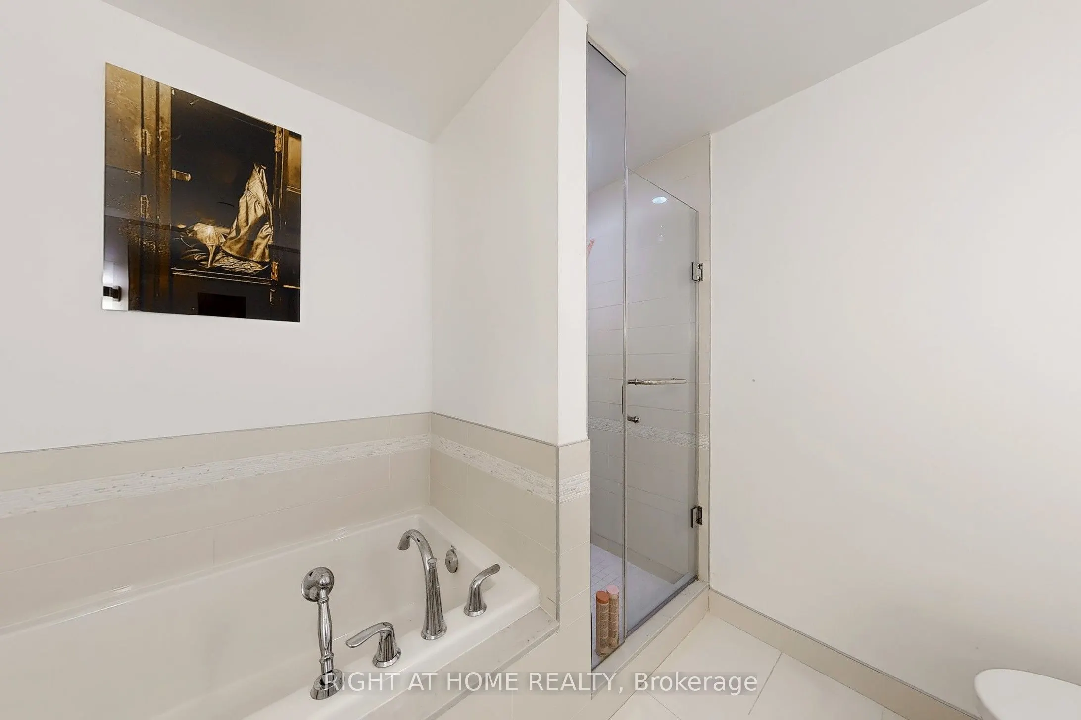 25 Malcolm Road, #TH-112
