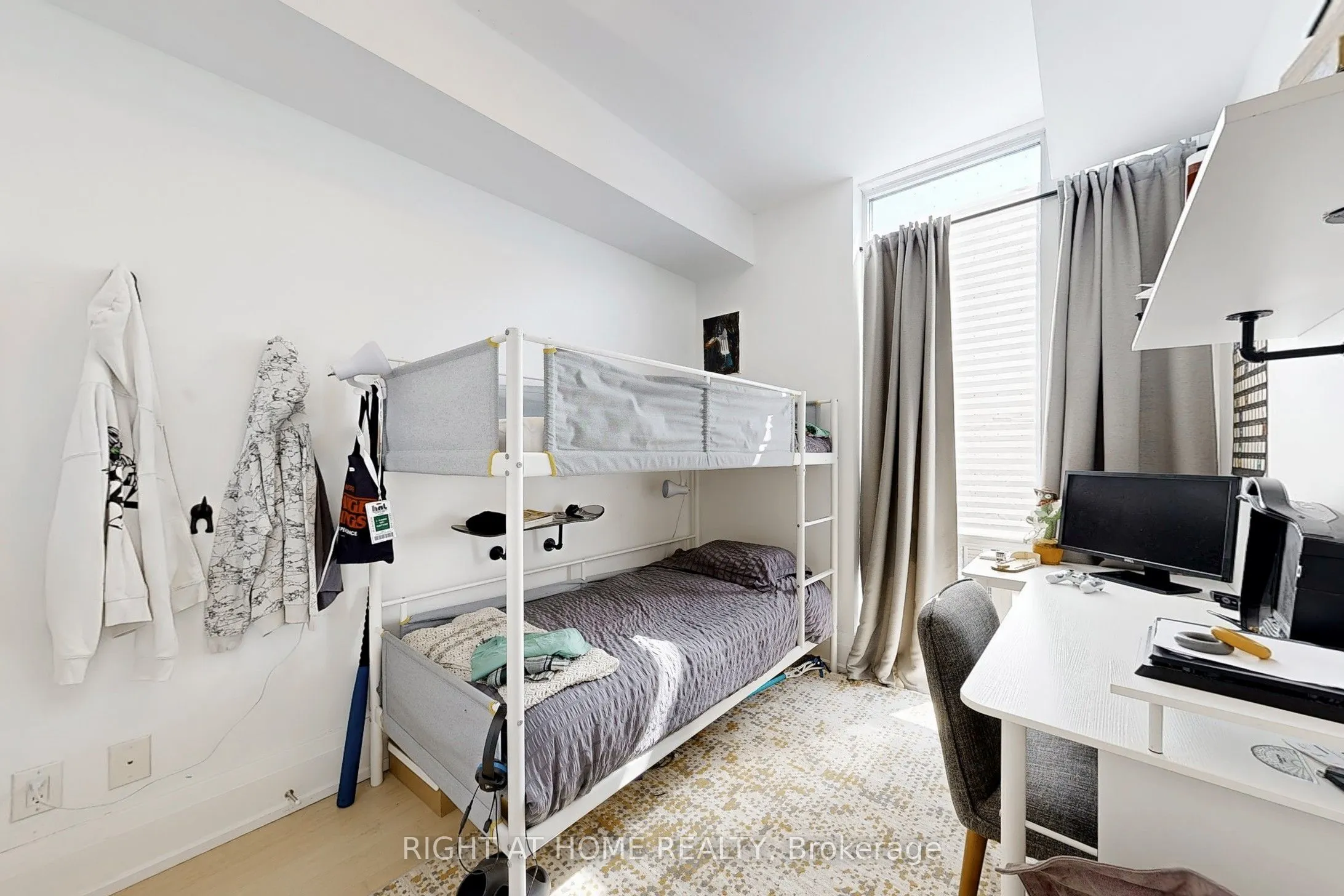 25 Malcolm Road, #TH-112