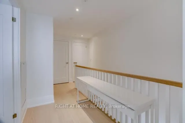 25 Malcolm Road, #TH-112