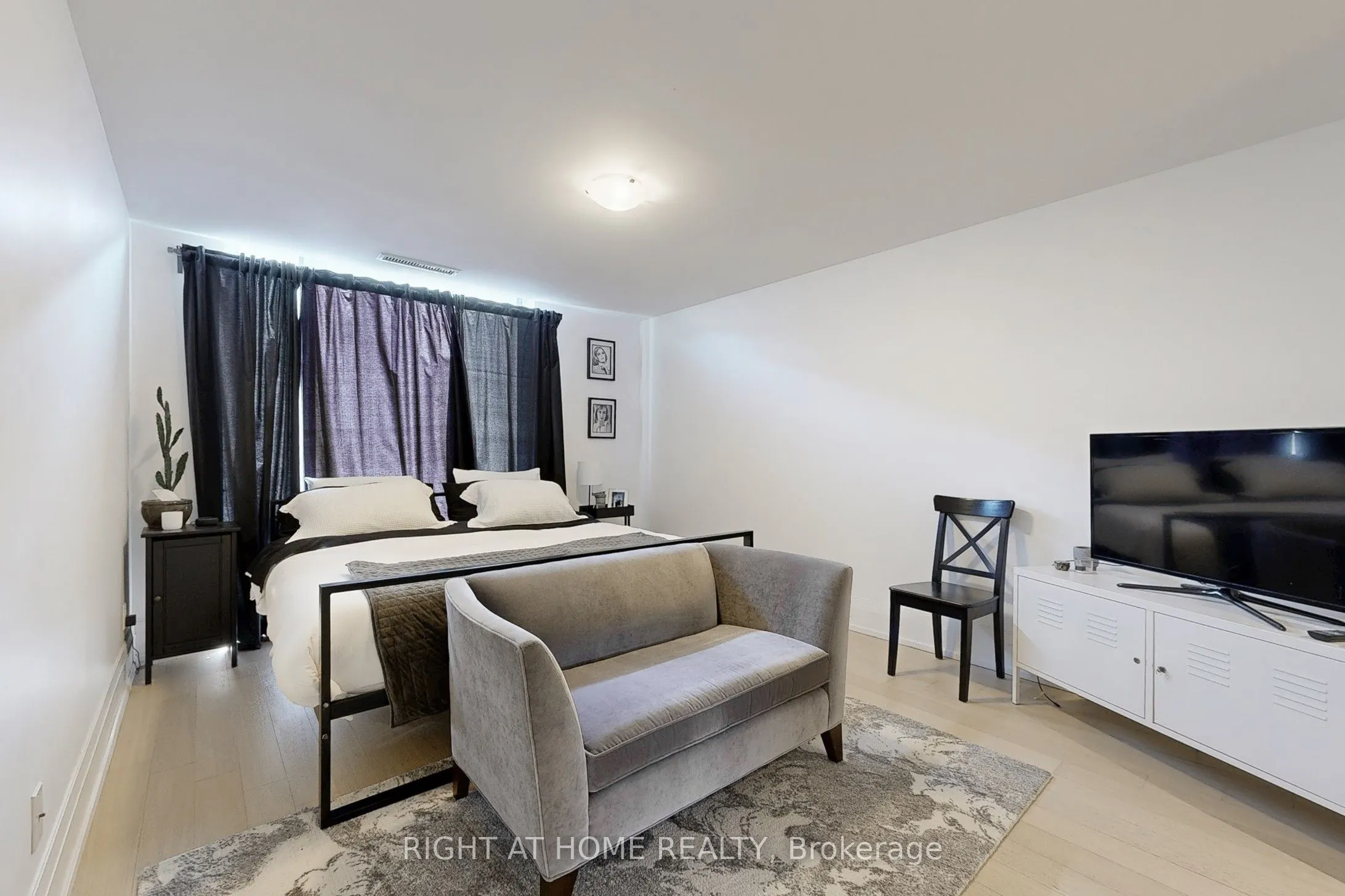 25 Malcolm Road, #TH-112