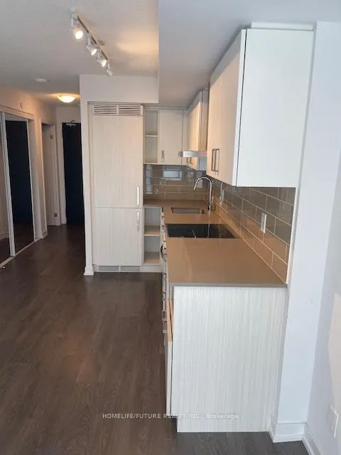 125 Redpath Avenue, #510