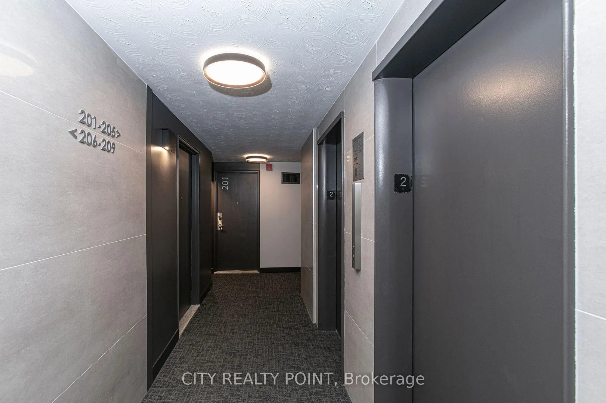 276 St George Street, #207