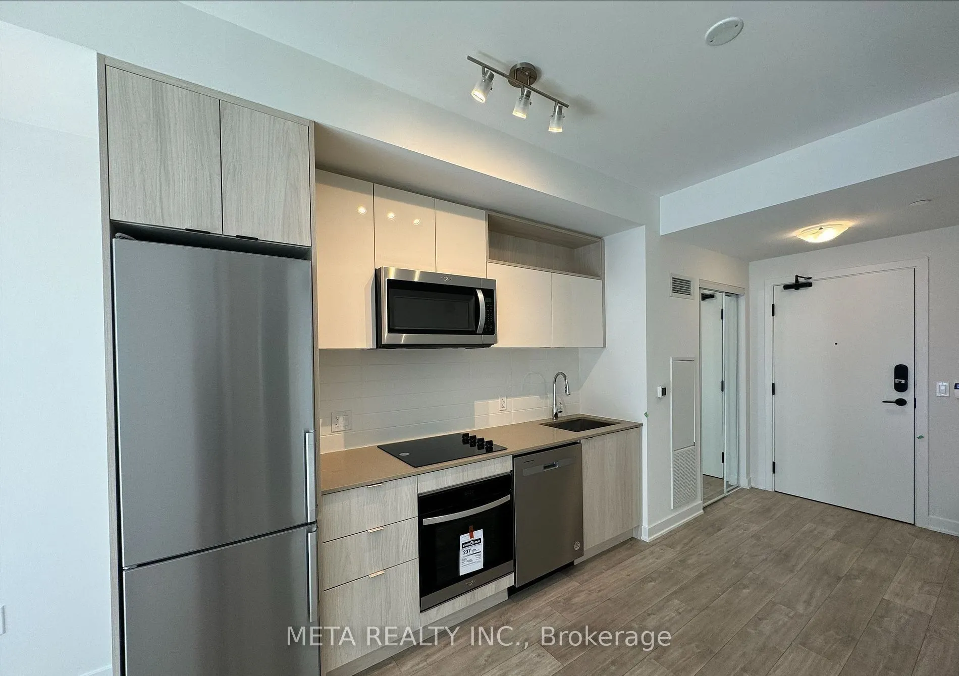 70 Princess Street, #2714
