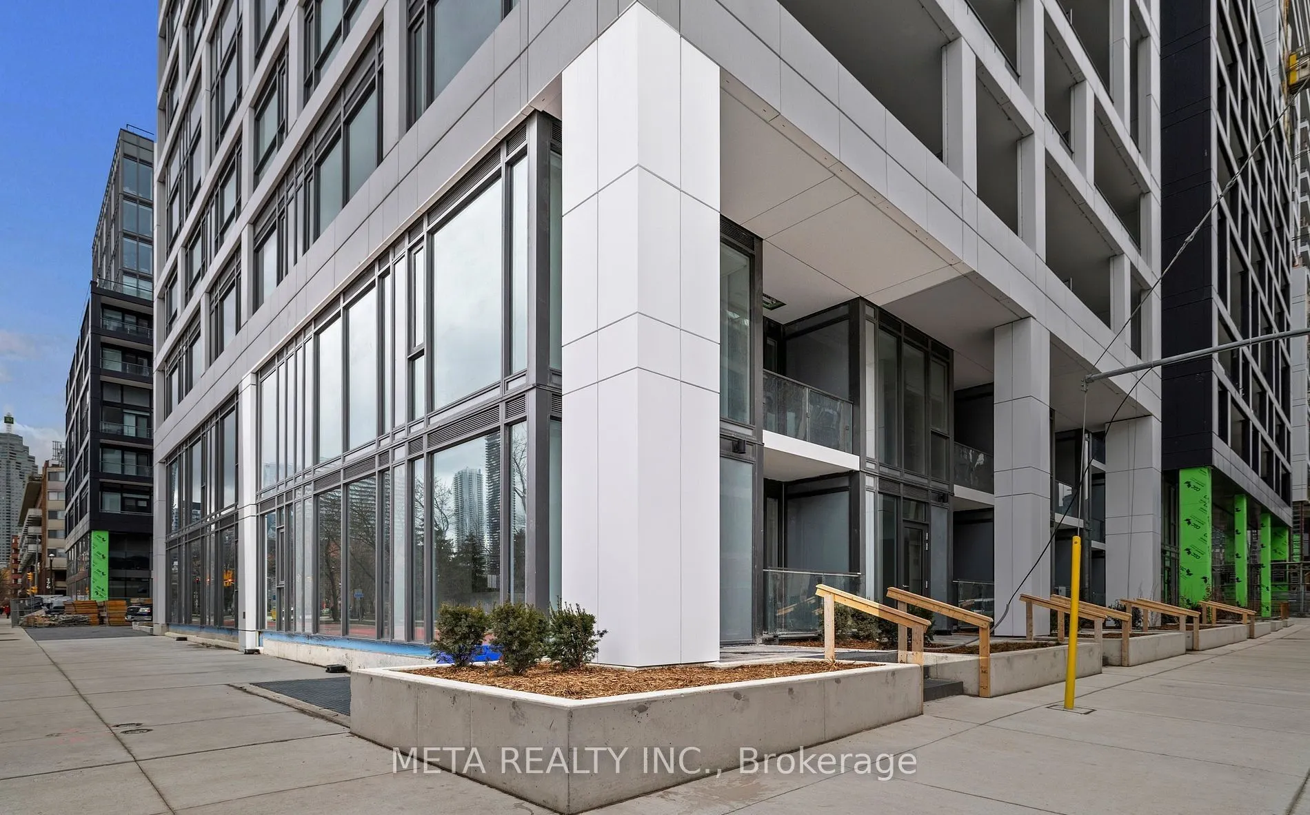 121 Lower Sherbourne Street, #946