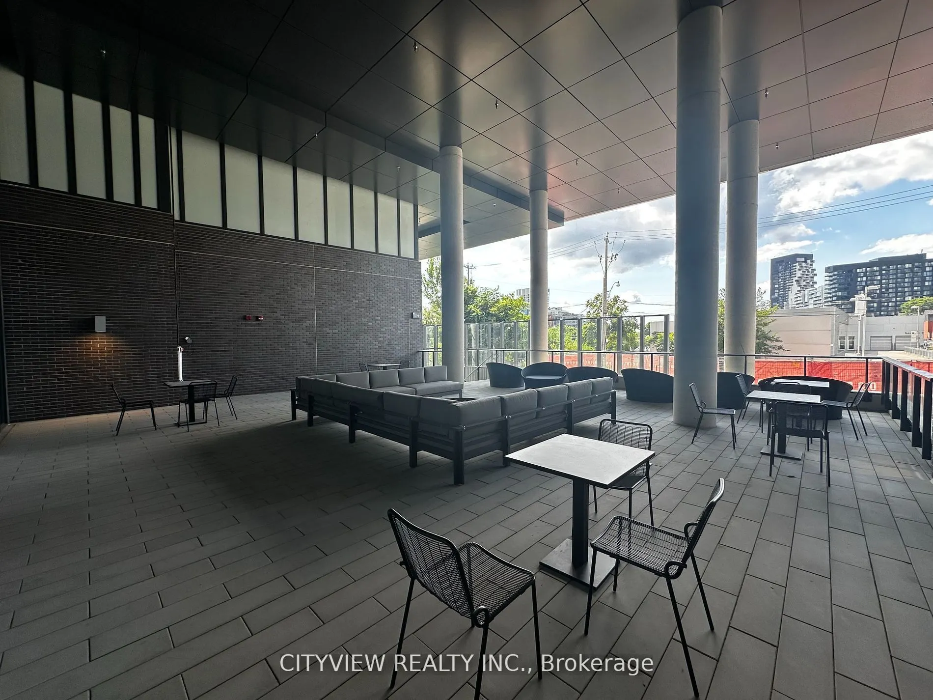 5 Defries Street, #3707