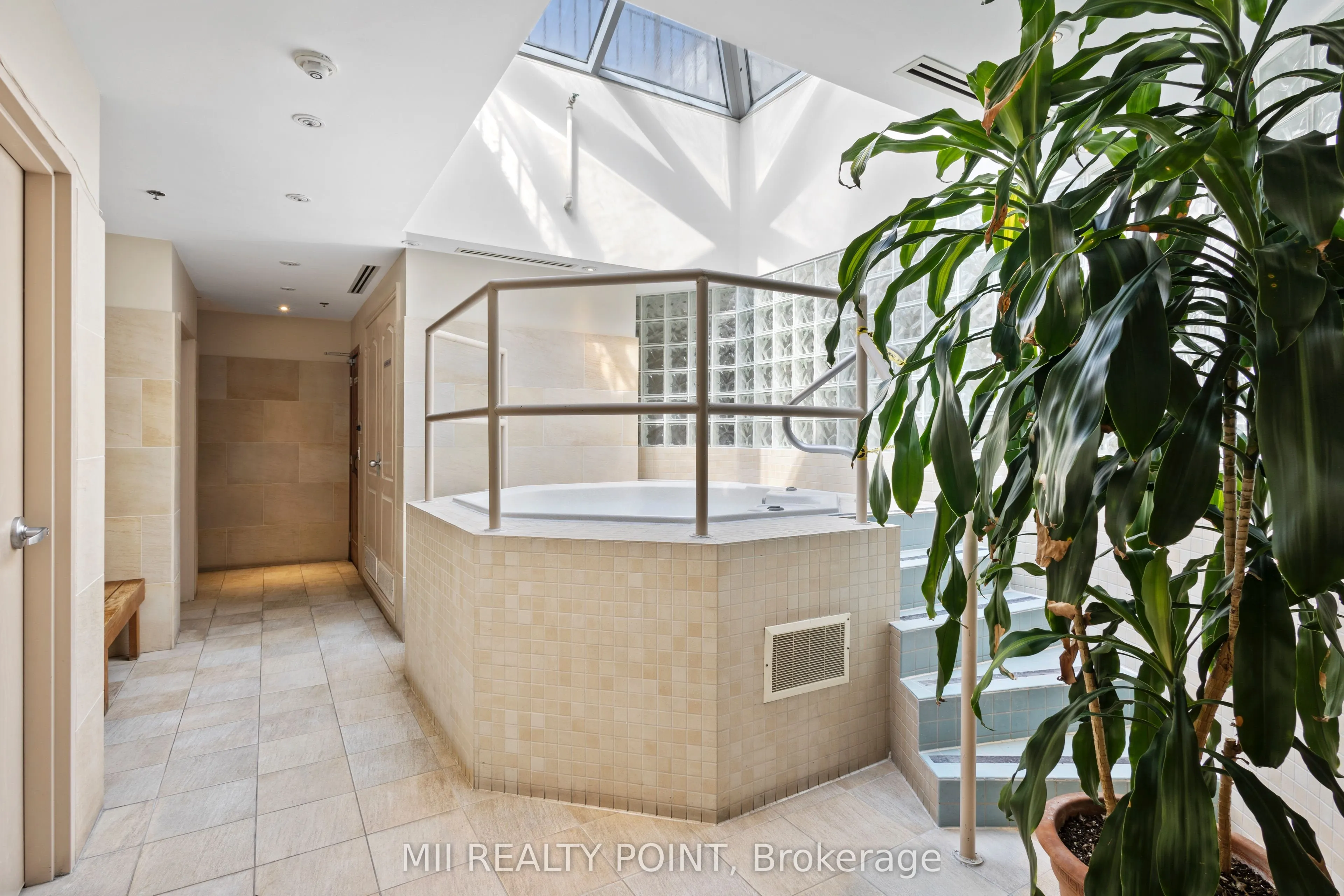 1030 Sheppard Avenue W, #908