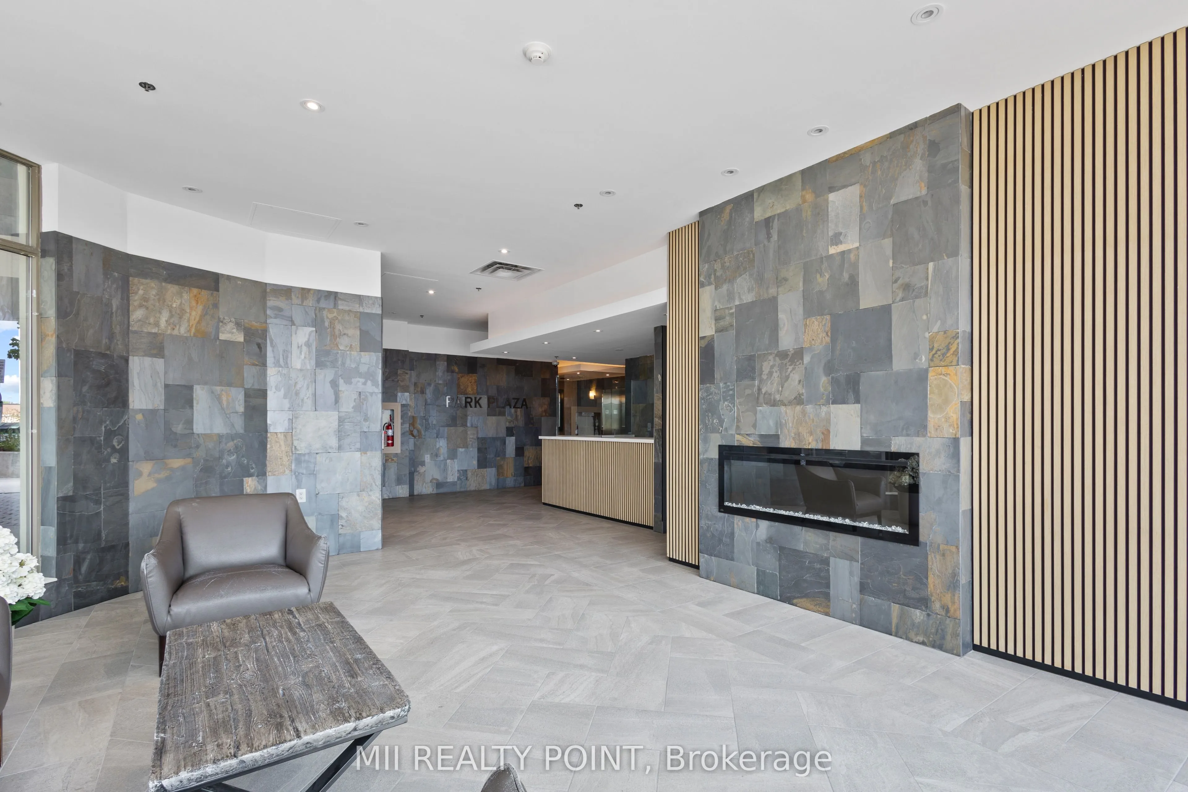1030 Sheppard Avenue W, #908