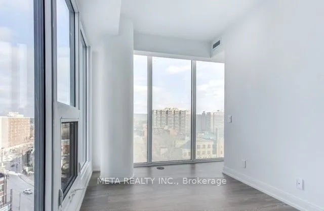 181 Dundas Street E, #3203
