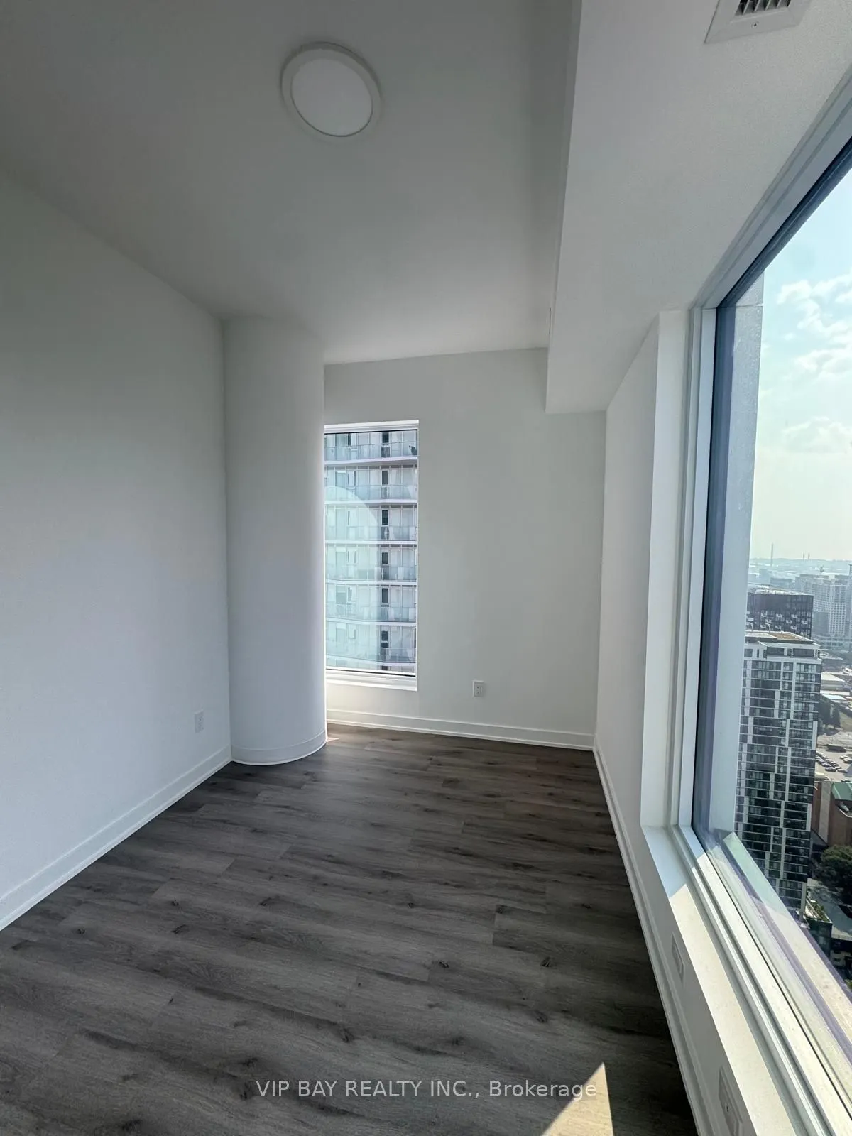 252 Church Street, #4911