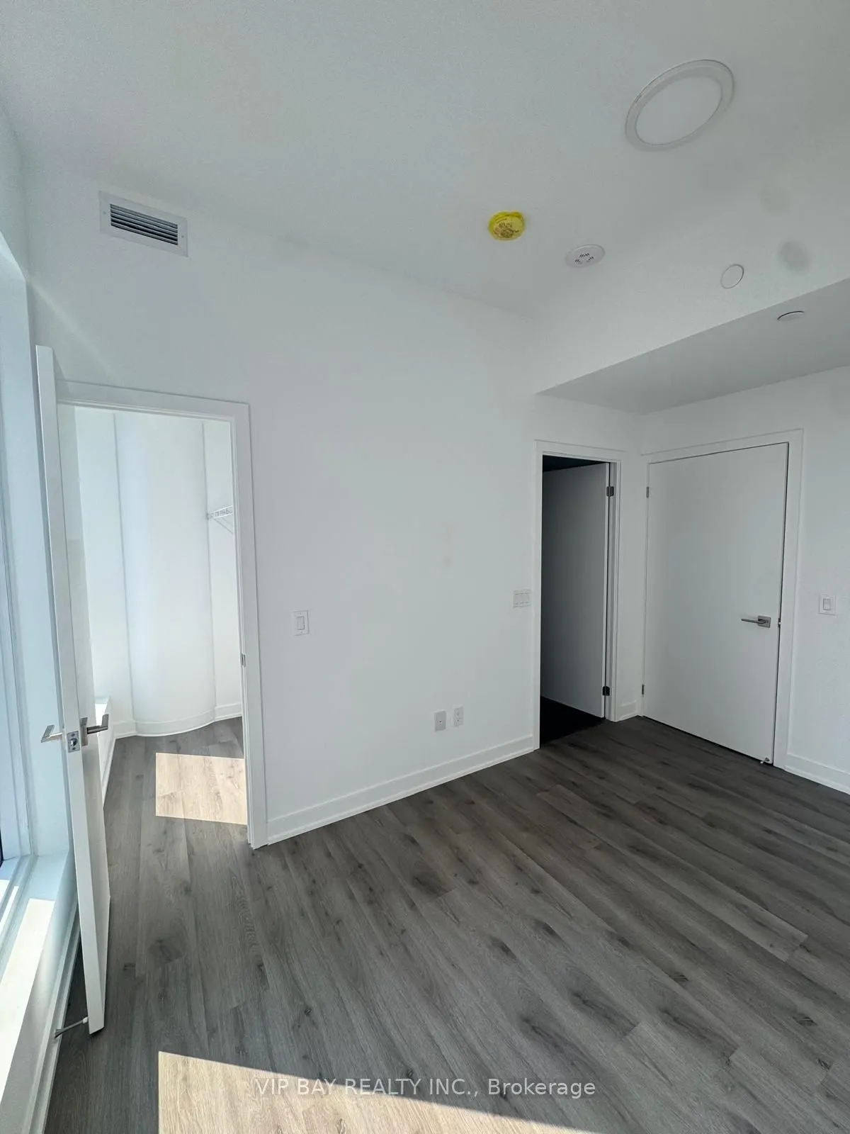 252 Church Street, #4911