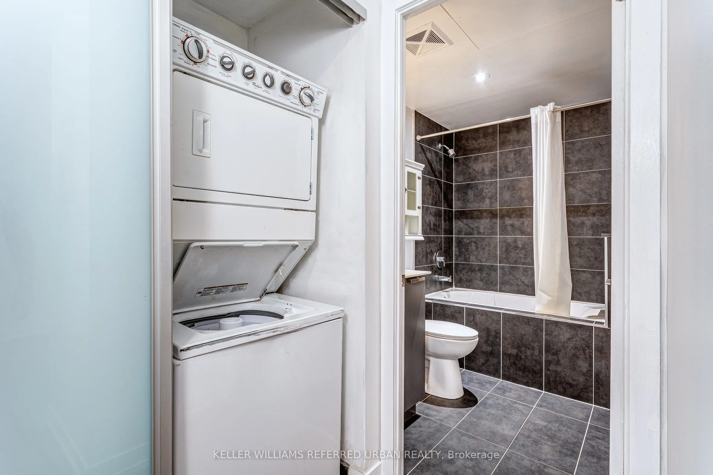 650 King Street W, #201