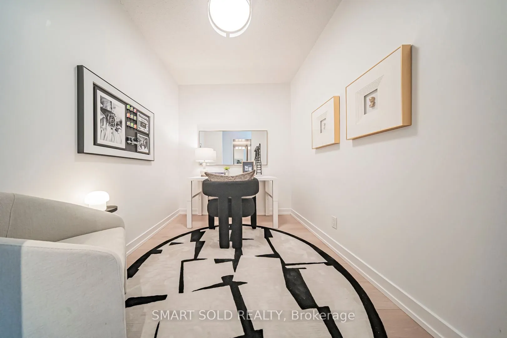 81 Navy Wharf Court, #2710