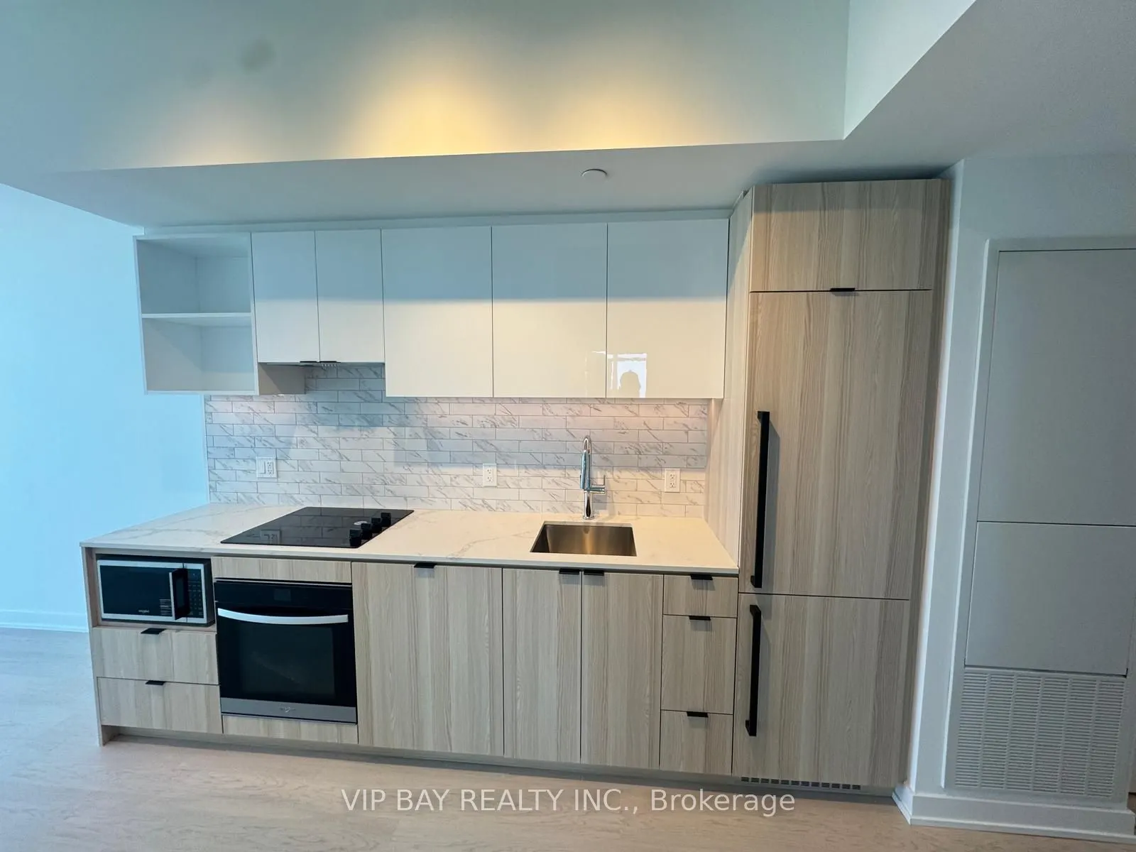 252 Church Street, #PH03