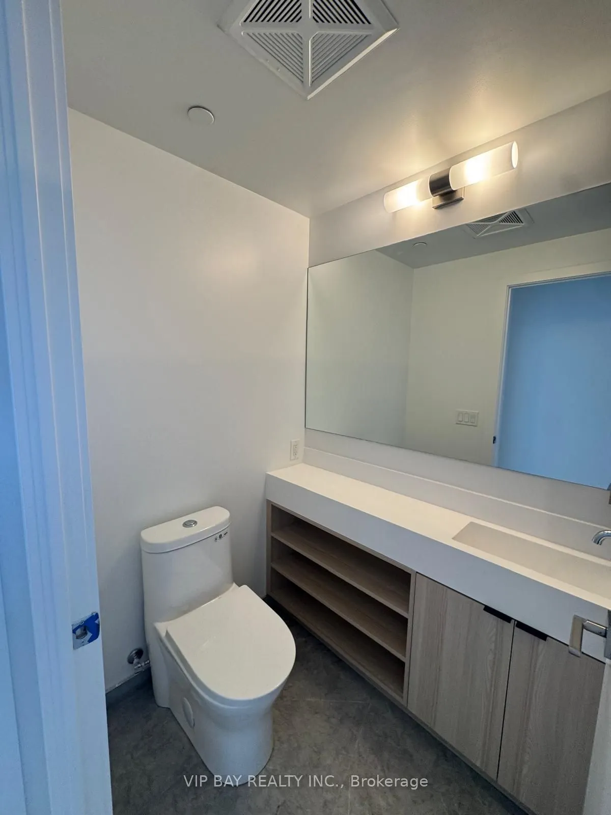 252 Church Street, #PH03