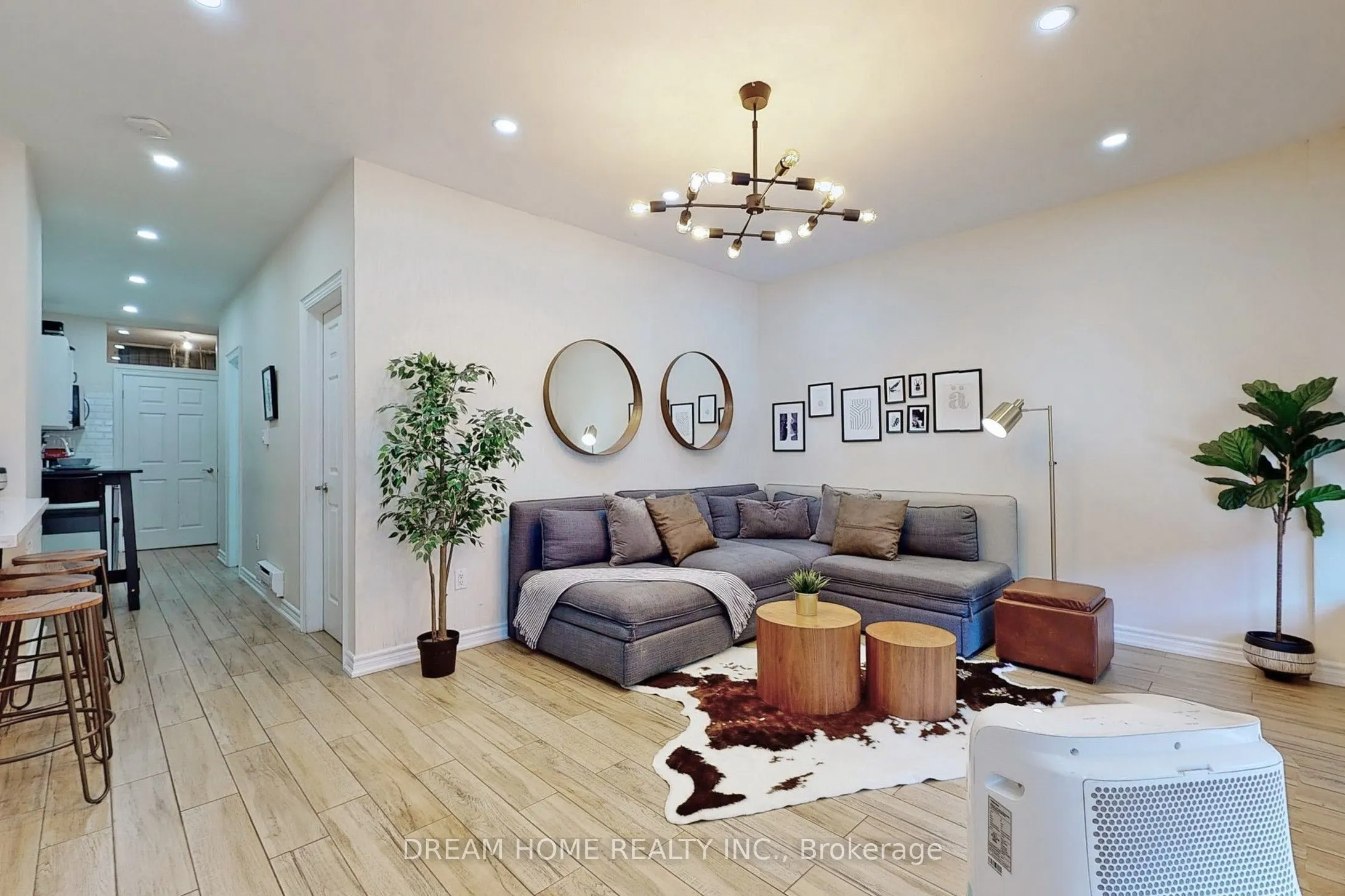 61 Cameron Street, #Apt C