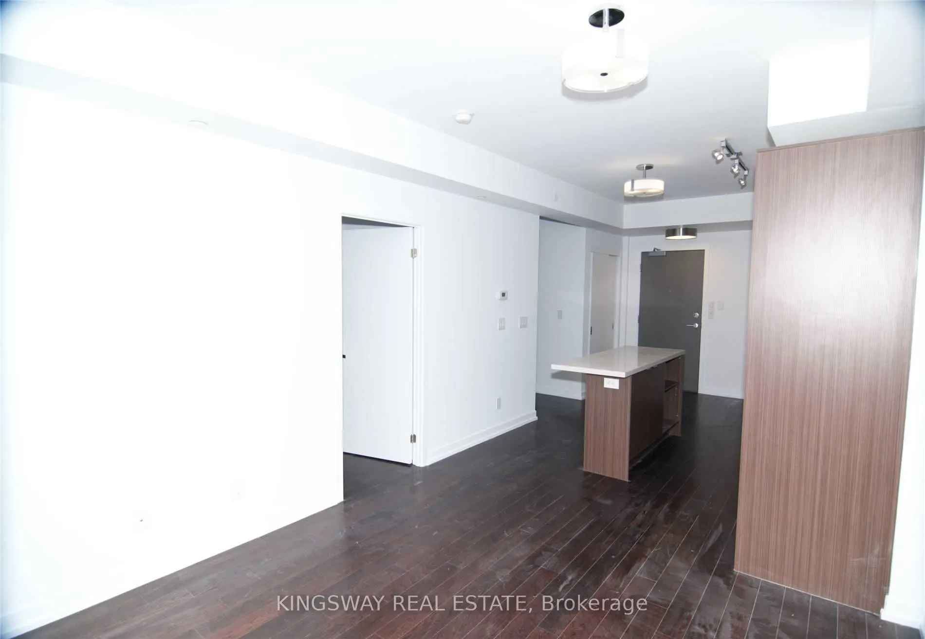 21 Widmer Street, #2412