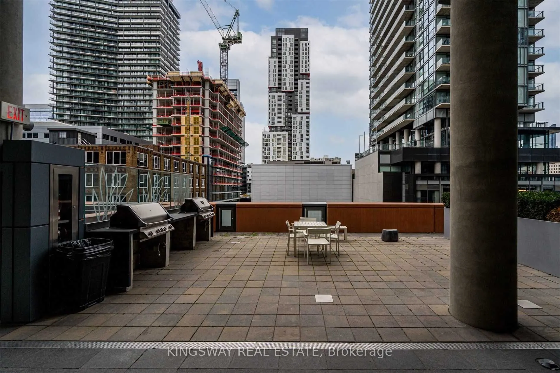 21 Widmer Street, #2412