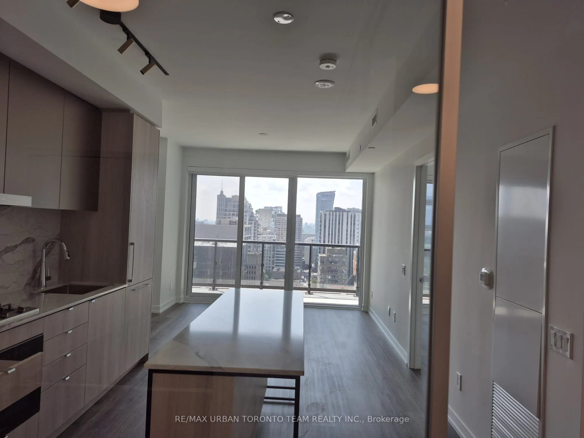771 Yonge Street, #2801