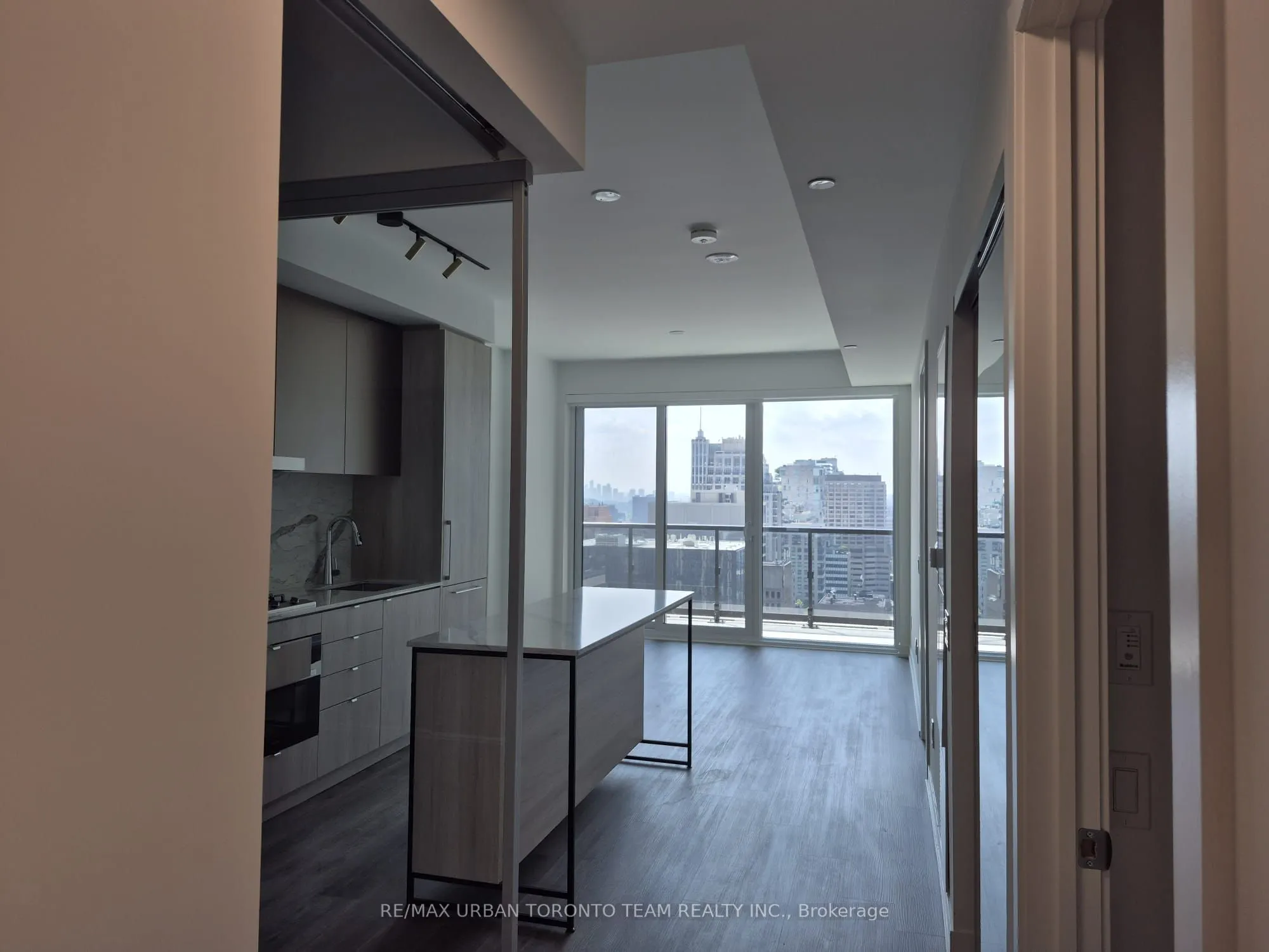 771 Yonge Street, #2801