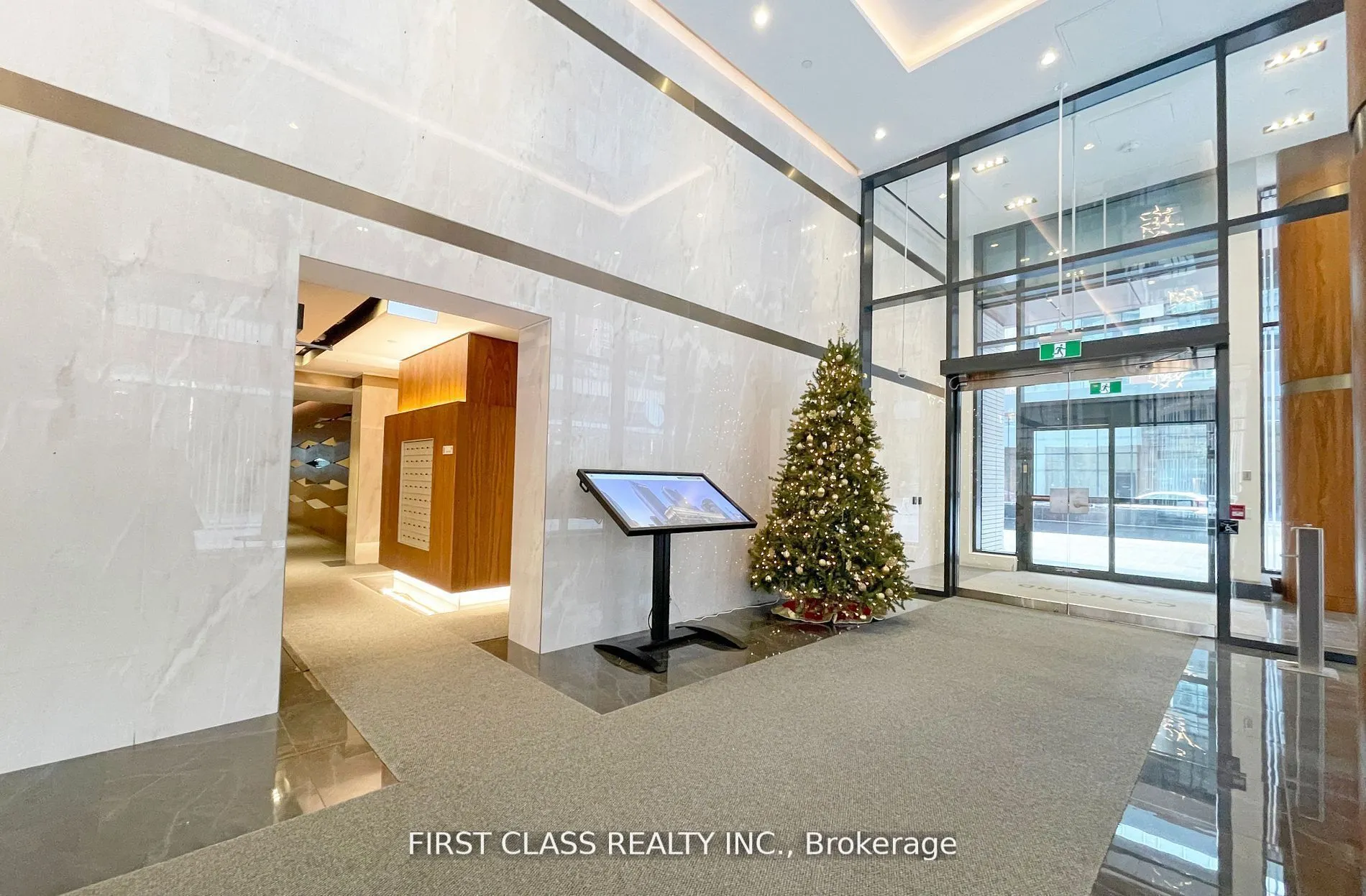19 Bathurst St Street, #2008