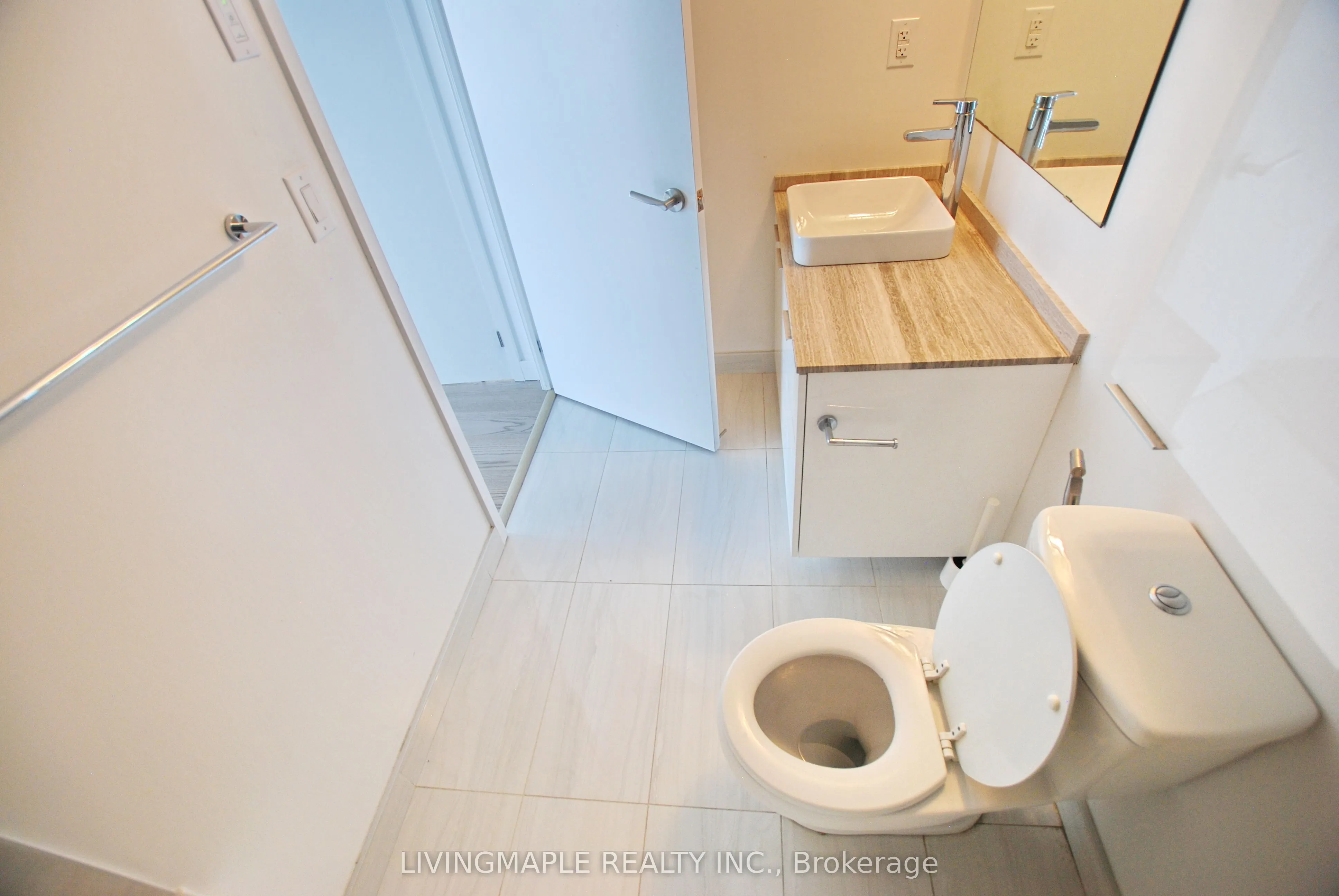 11 Wellesley Street, #1305