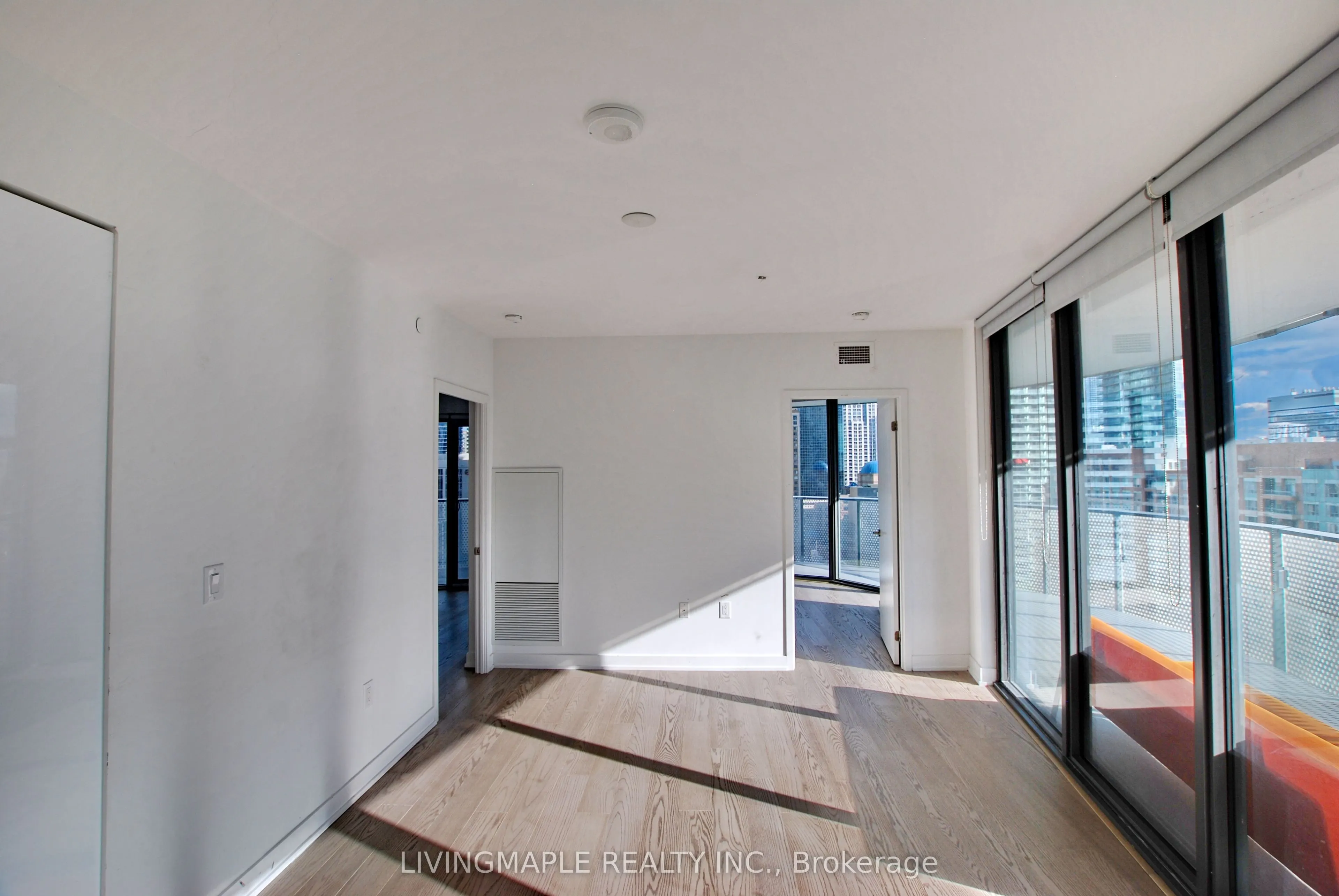 11 Wellesley Street, #1305