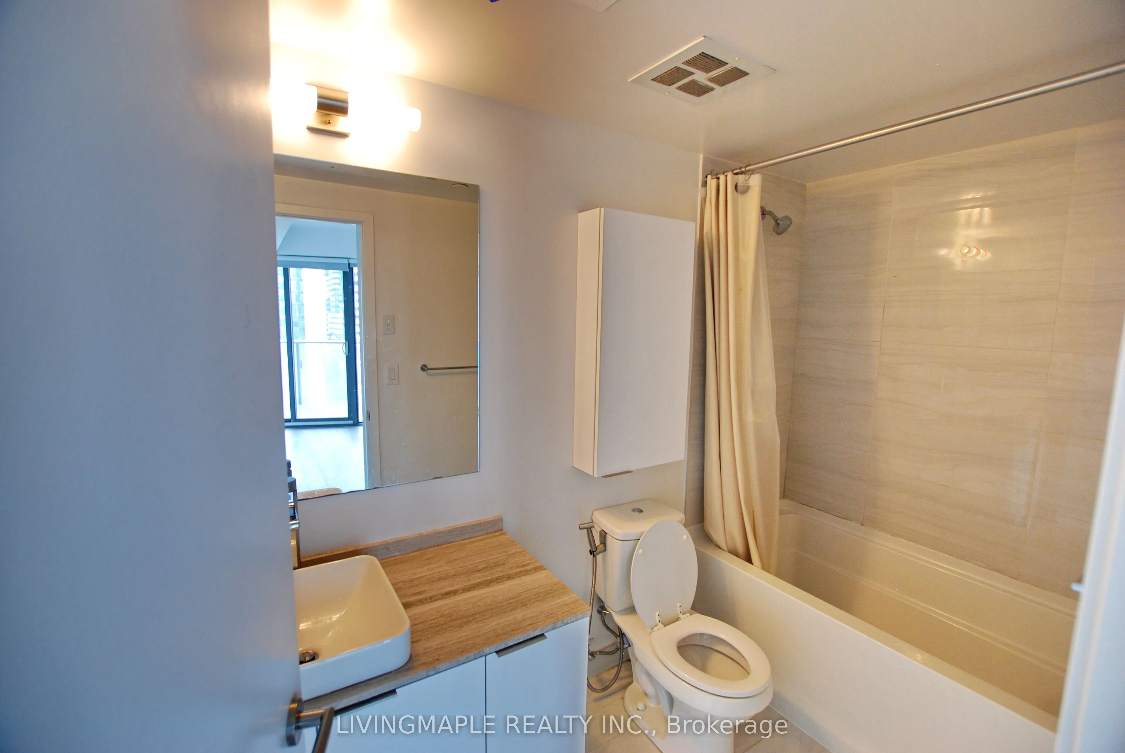 11 Wellesley Street, #1305