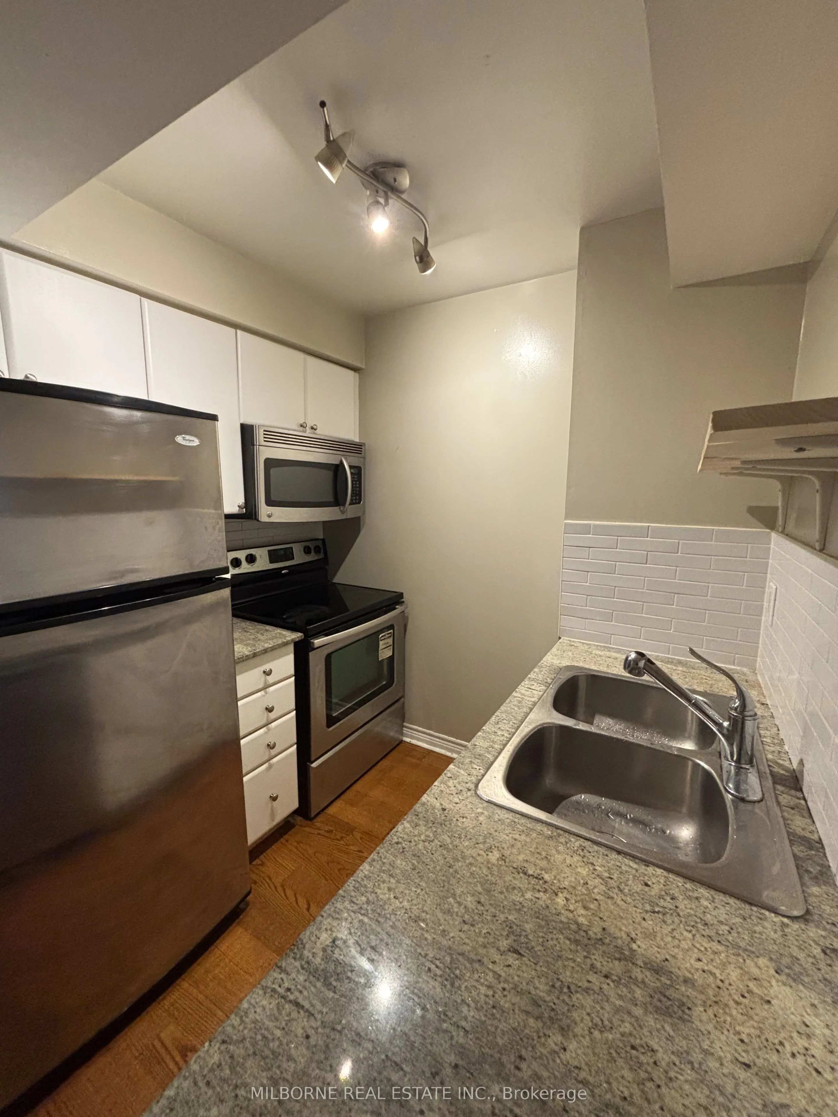 763 Bay Street, #2507