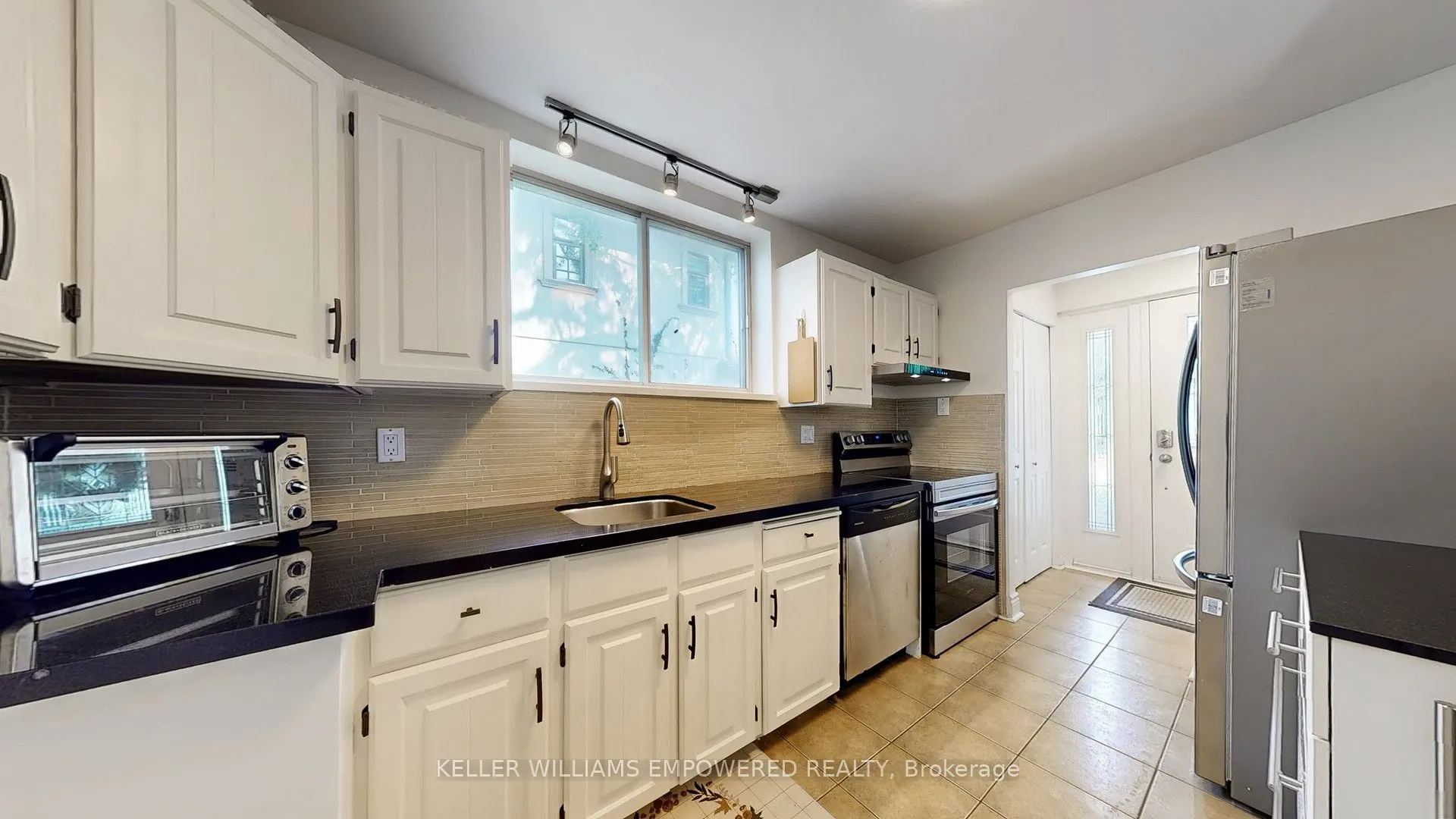 30 Paperbirch Drive