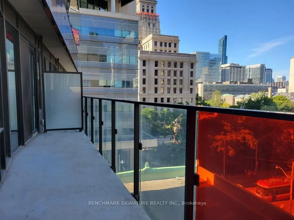 215 Queen Street W, #611