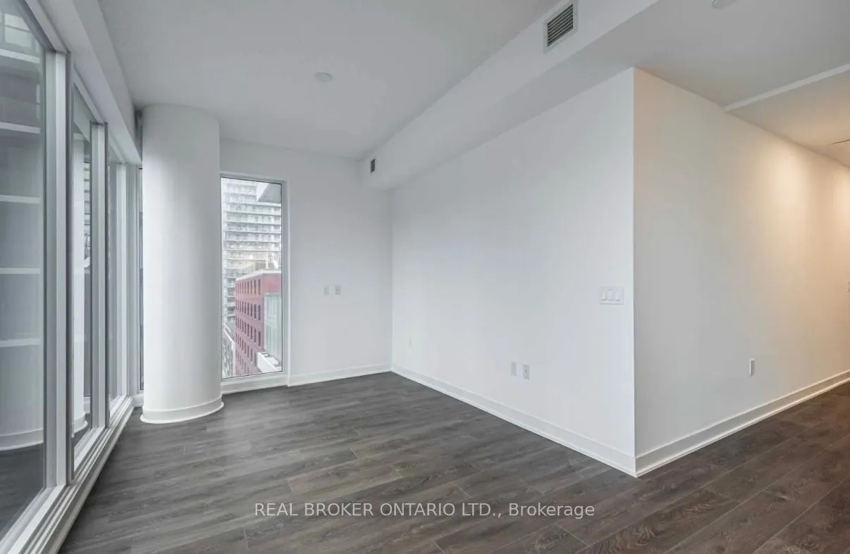 115 Blue Jays Way, #3111