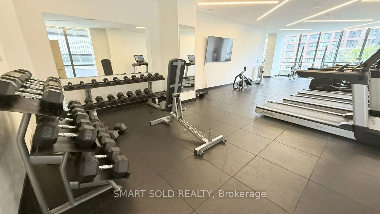 395 Bloor Street E, #5506