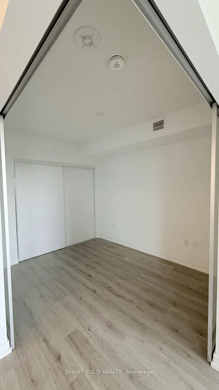 395 Bloor Street E, #5506