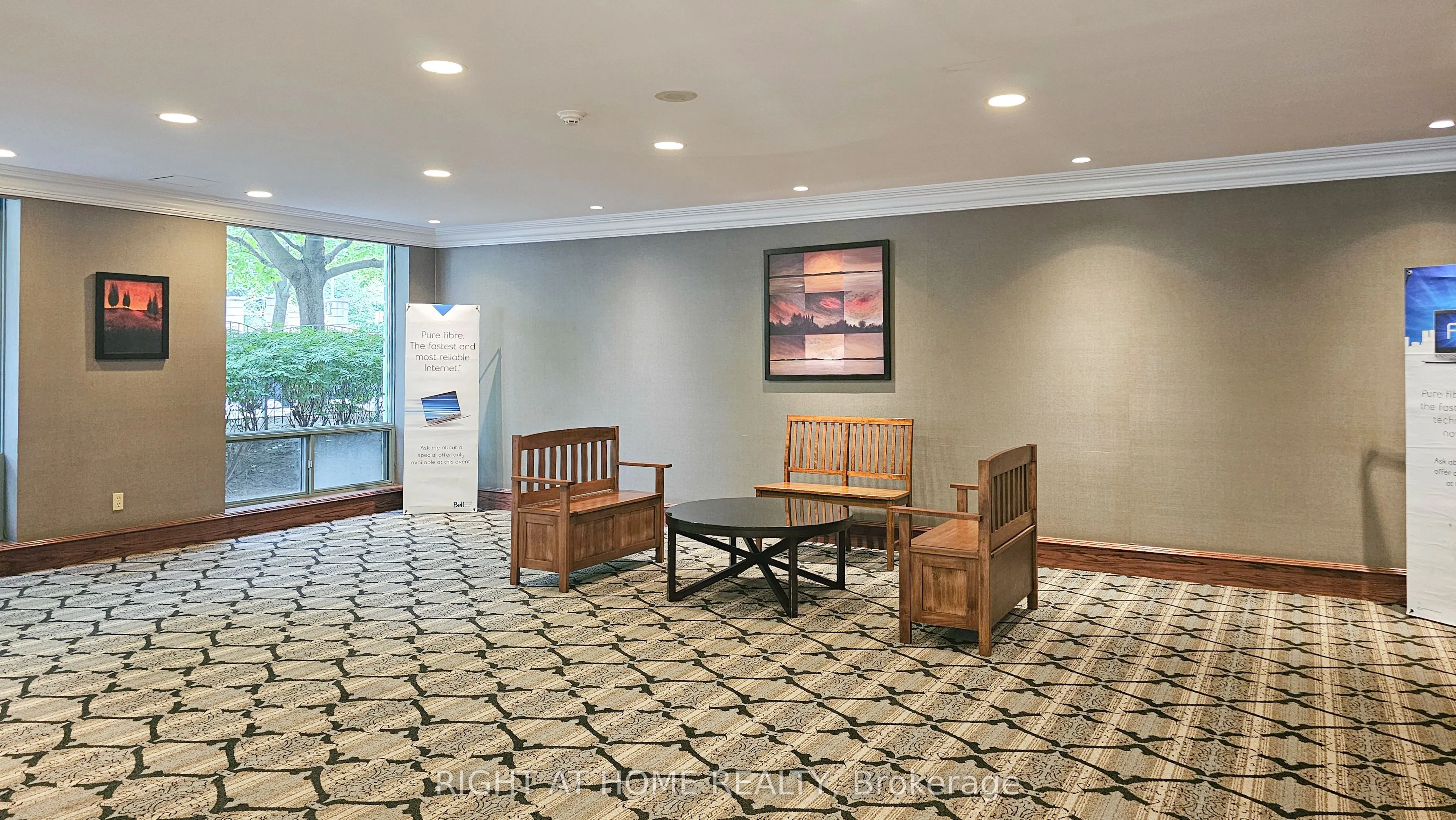 8 Pemberton Avenue, #105