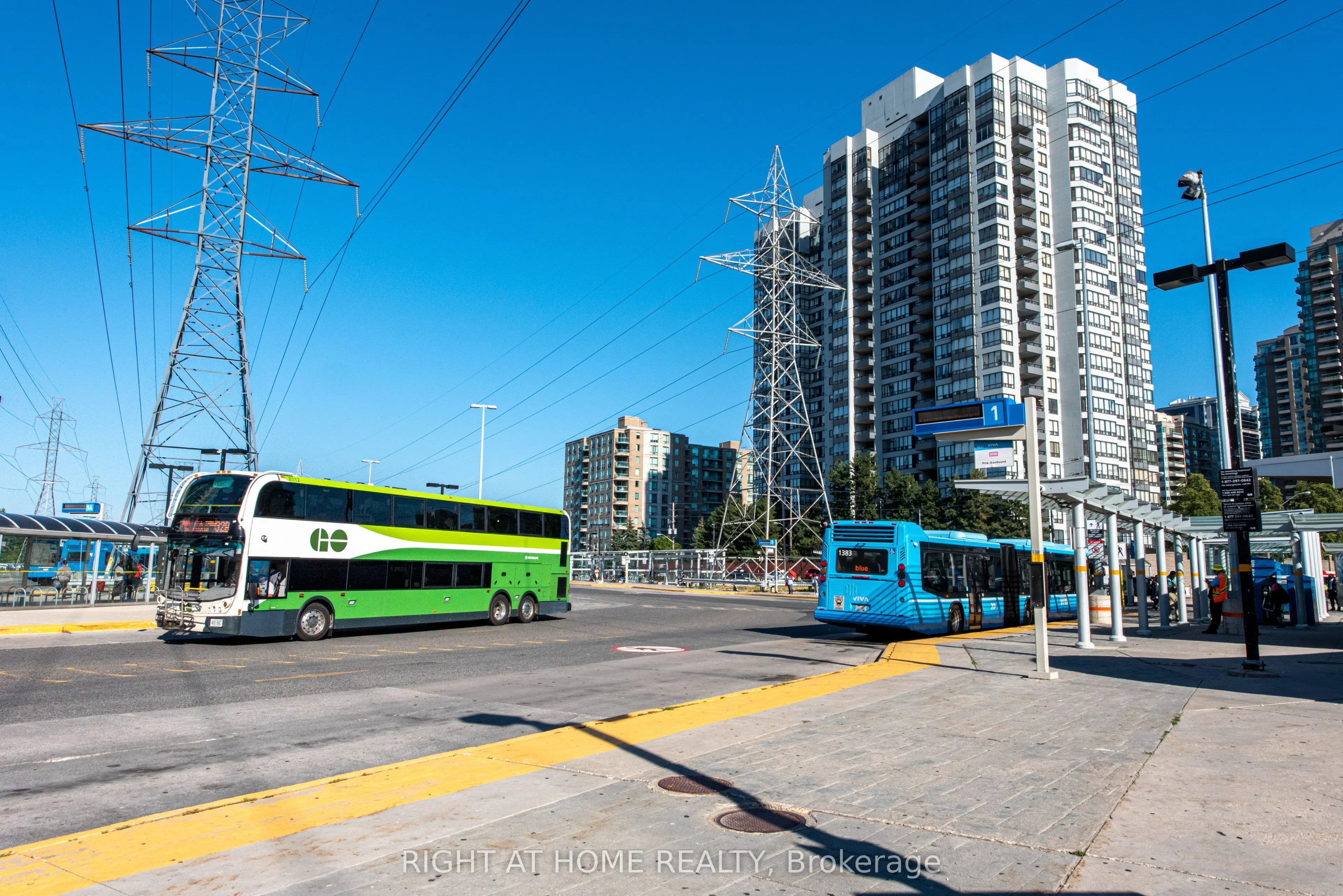 8 Pemberton Avenue, #105