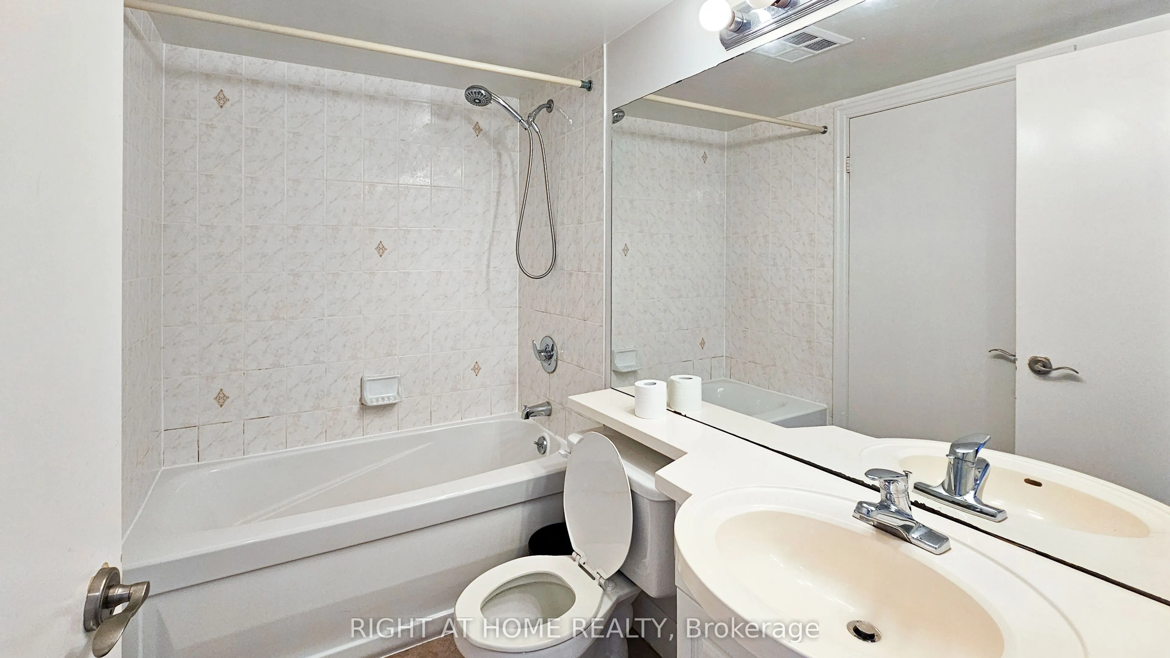 188 Doris Avenue, #1510