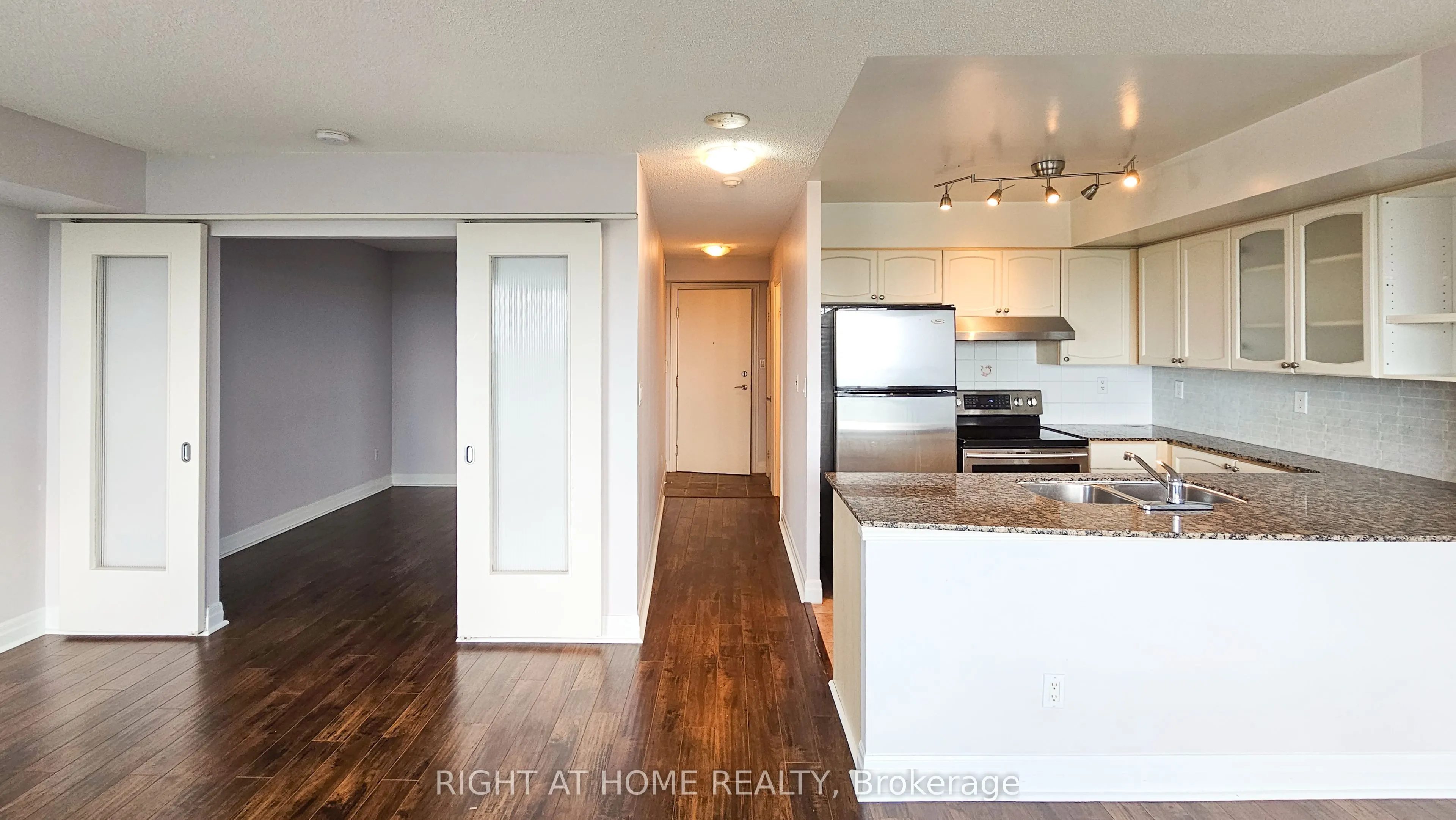 188 Doris Avenue, #1510