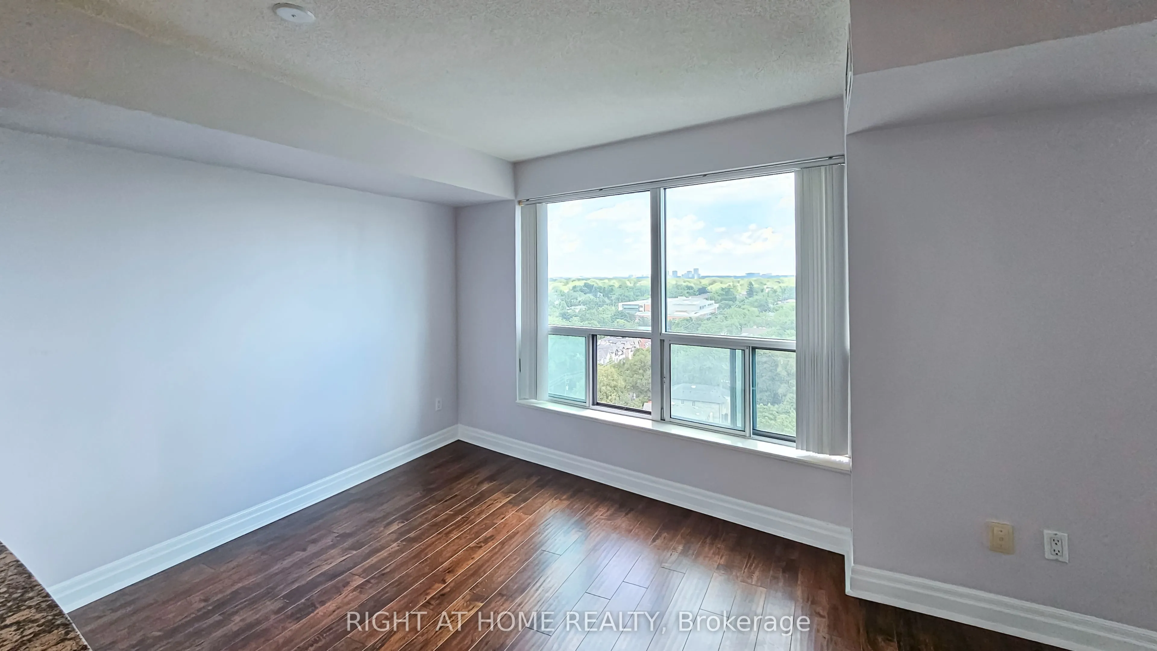 188 Doris Avenue, #1510