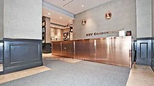375 King Street W, #1404