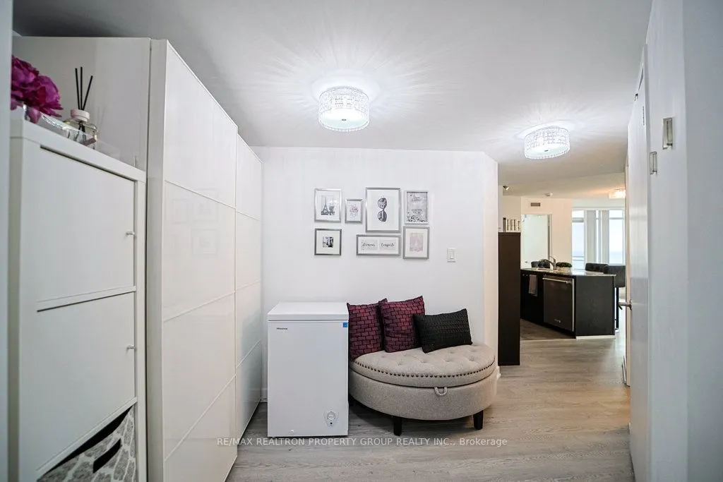 11 Brunel Court, #4515