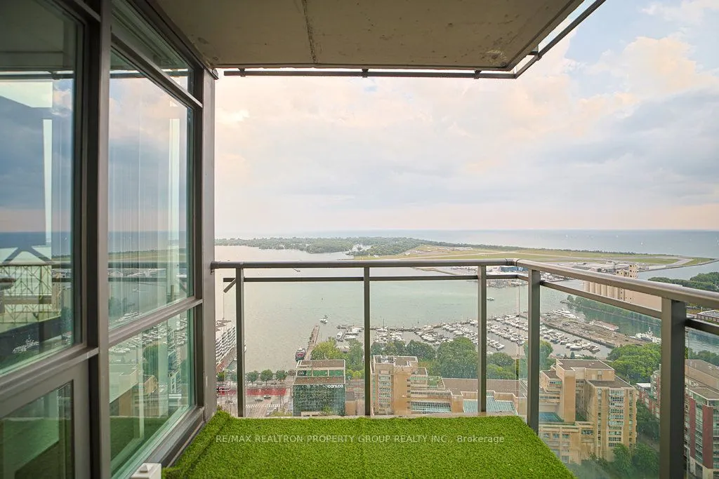 11 Brunel Court, #4515