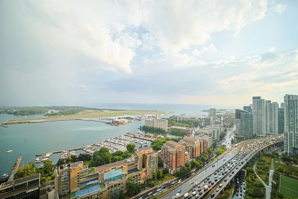 11 Brunel Court, #4515