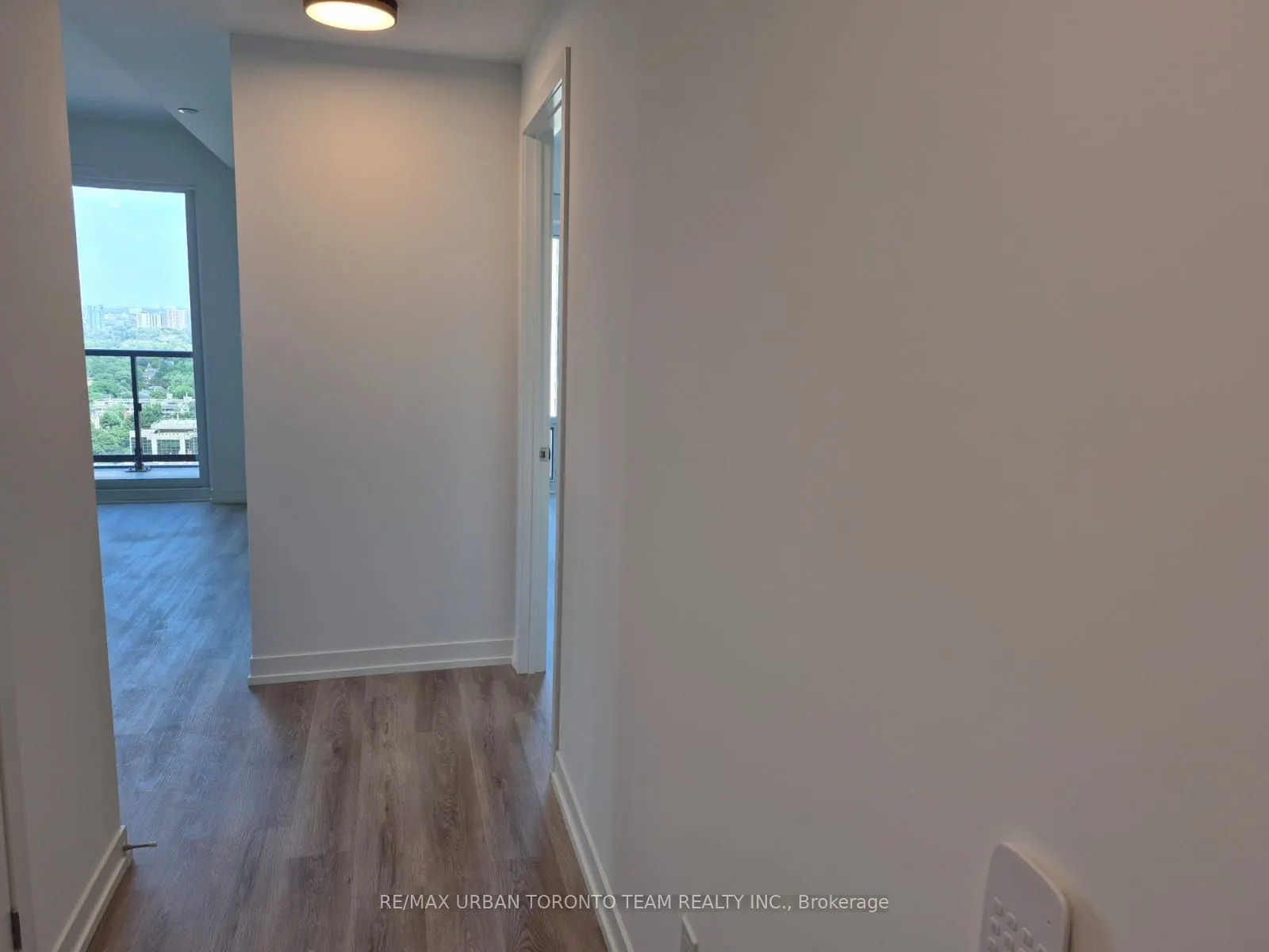 771 Yonge Street, #2806